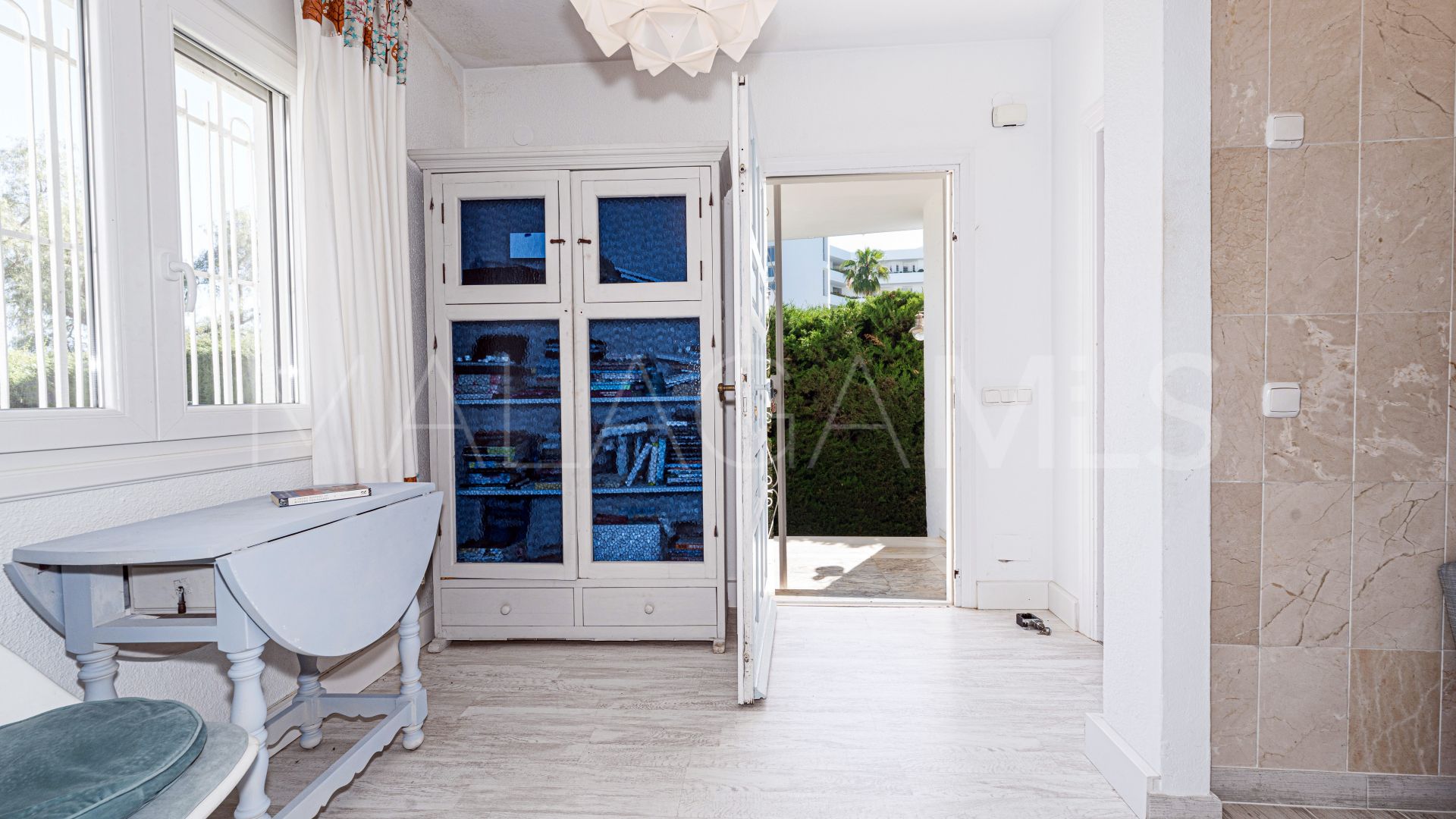 Casa a la venta in Guadalmina Alta with 5 bedrooms
