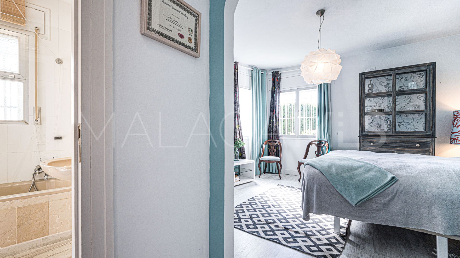 Hus i byn for sale in Guadalmina Alta