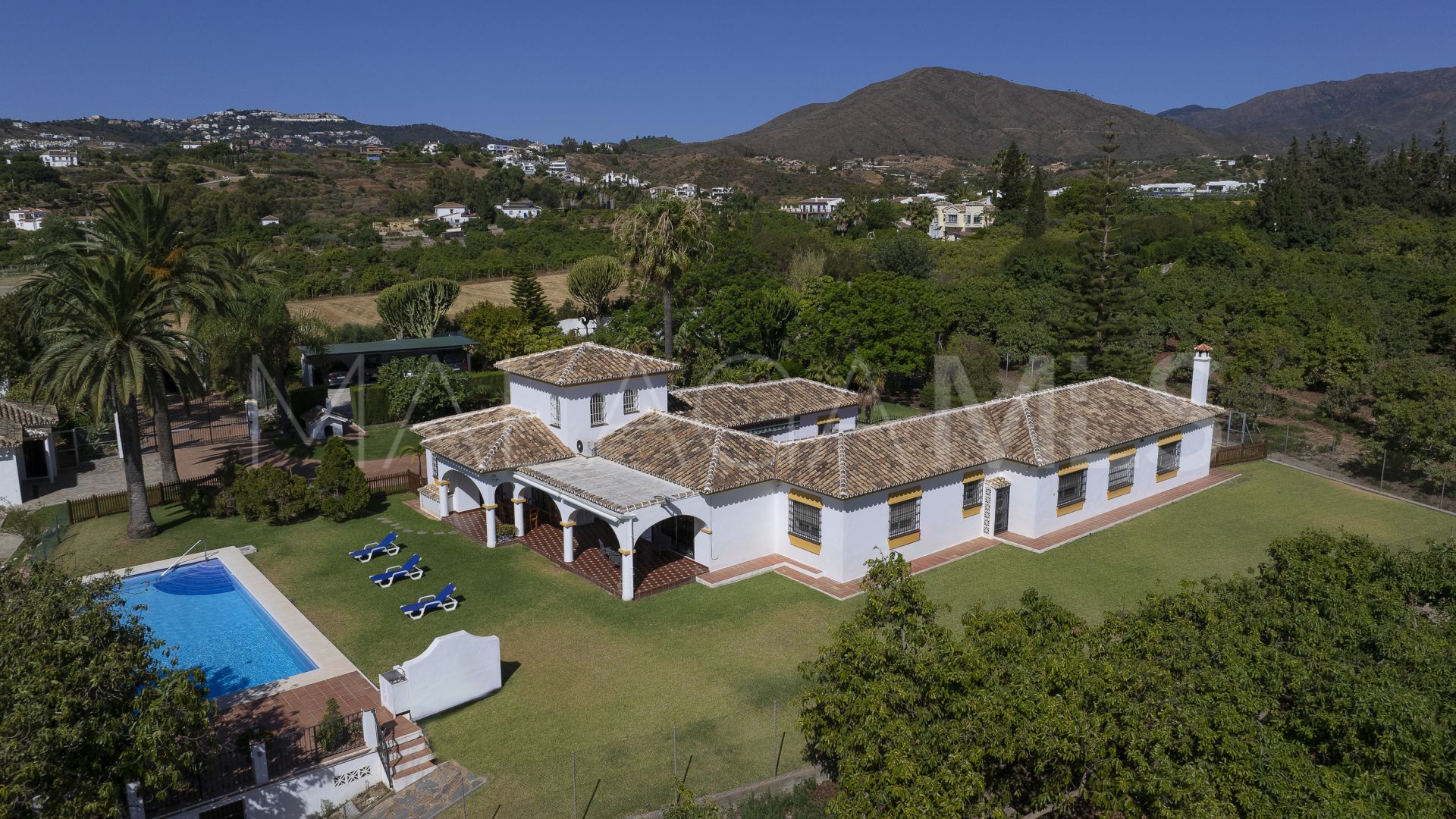 Finca for sale in Mijas Costa