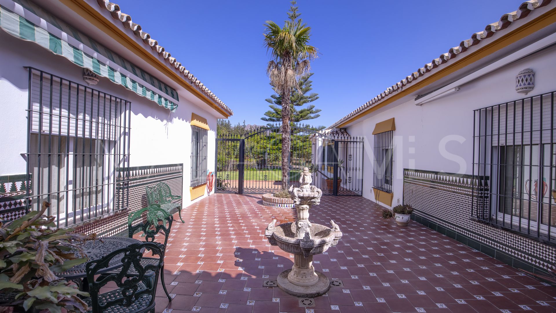 Finca for sale in Mijas Costa