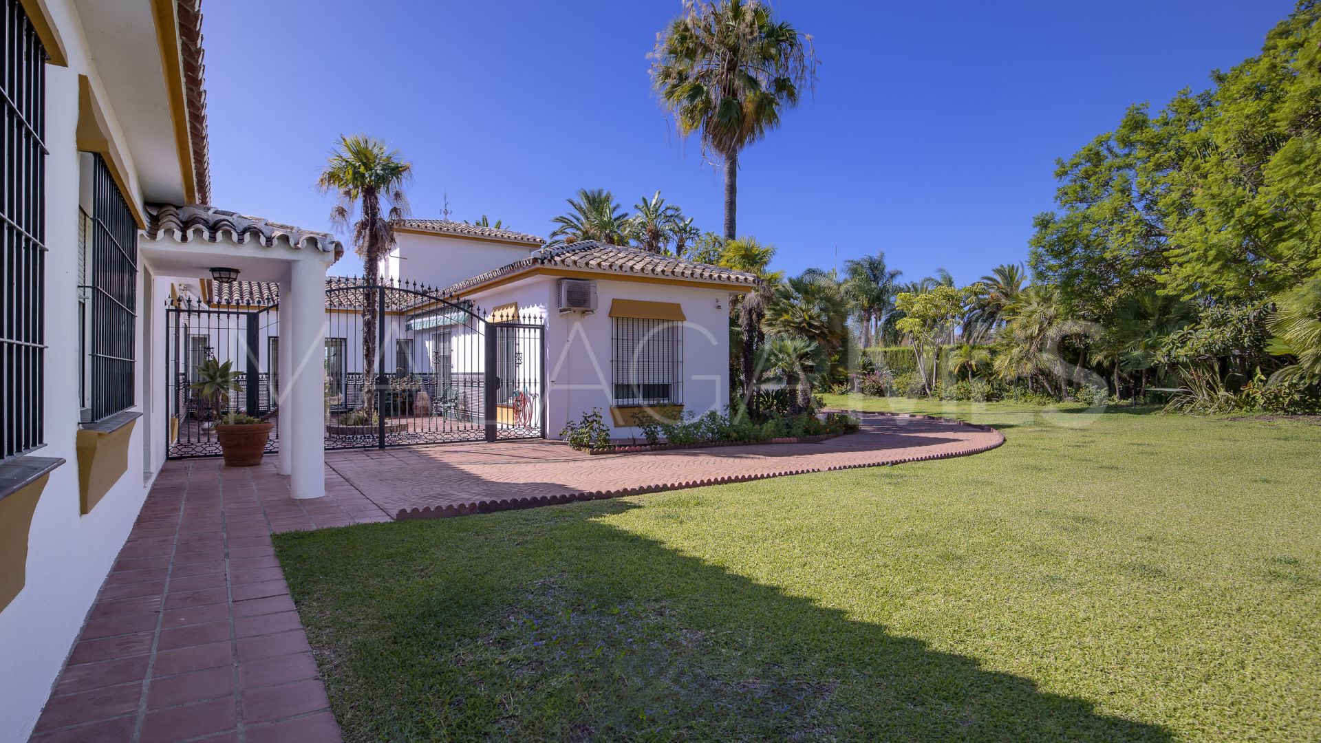 Finca for sale in Mijas Costa