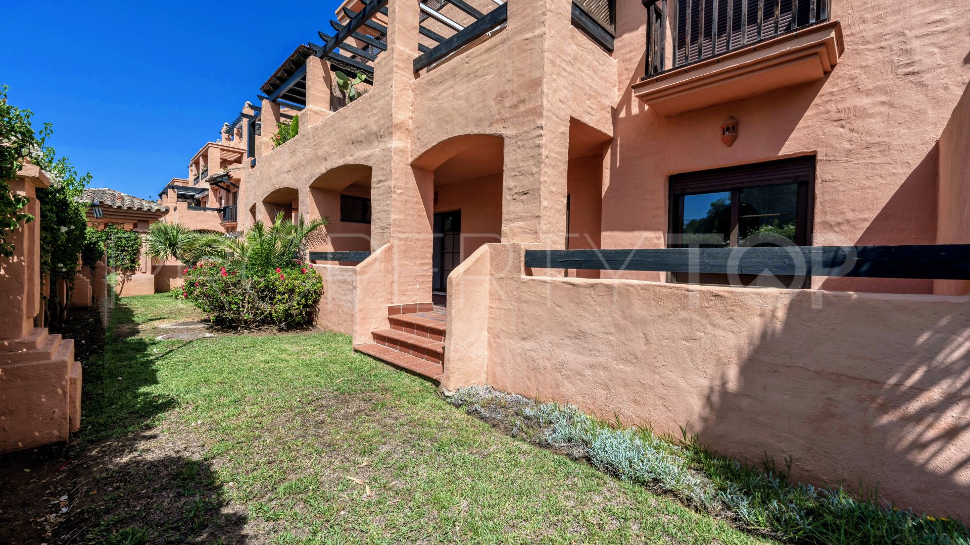 For sale 3 bedrooms ground floor apartment in Hacienda del Sol