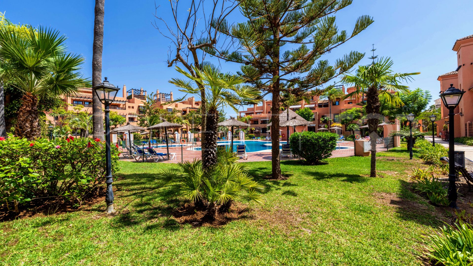 For sale 3 bedrooms ground floor apartment in Hacienda del Sol