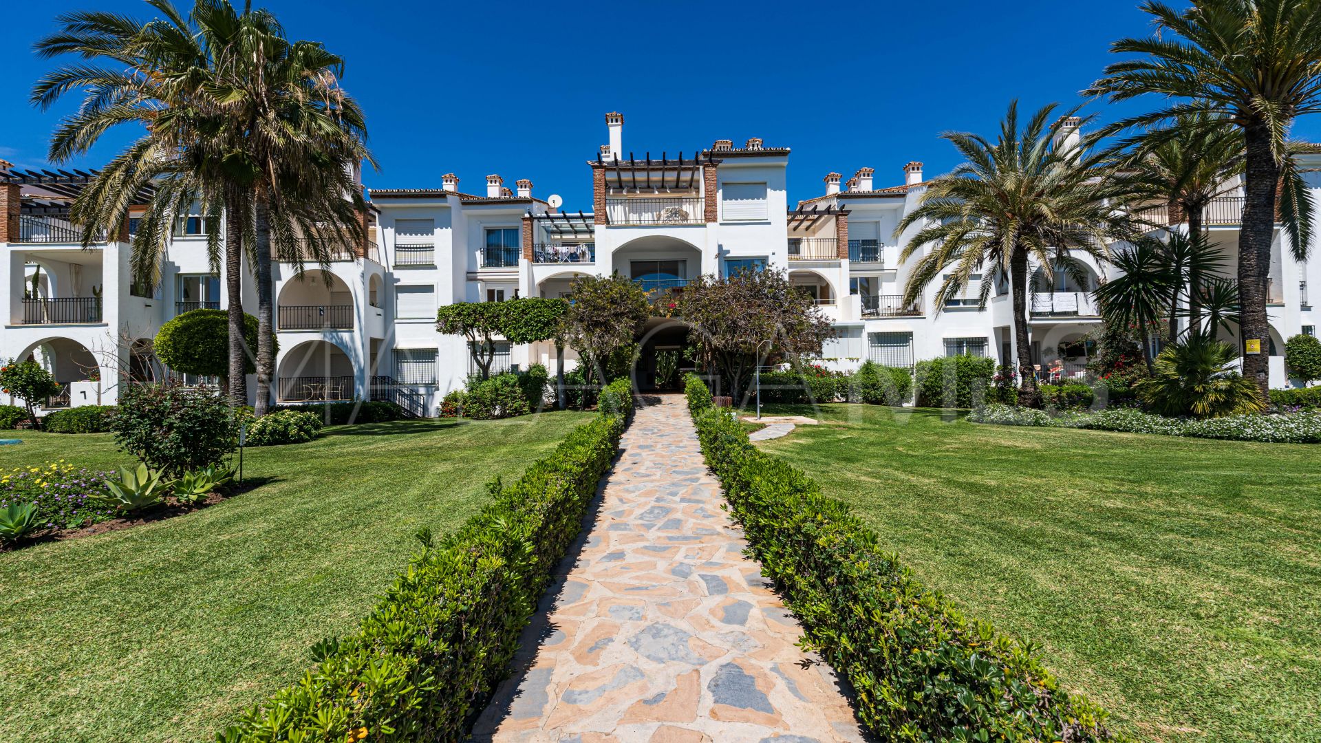 Appartement for sale in Estepona Est