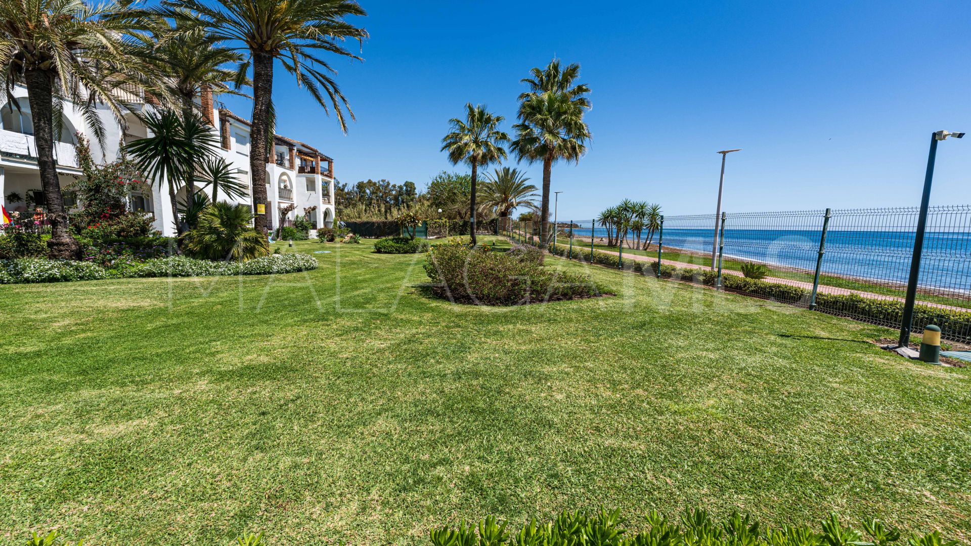 Appartement for sale in Estepona Est