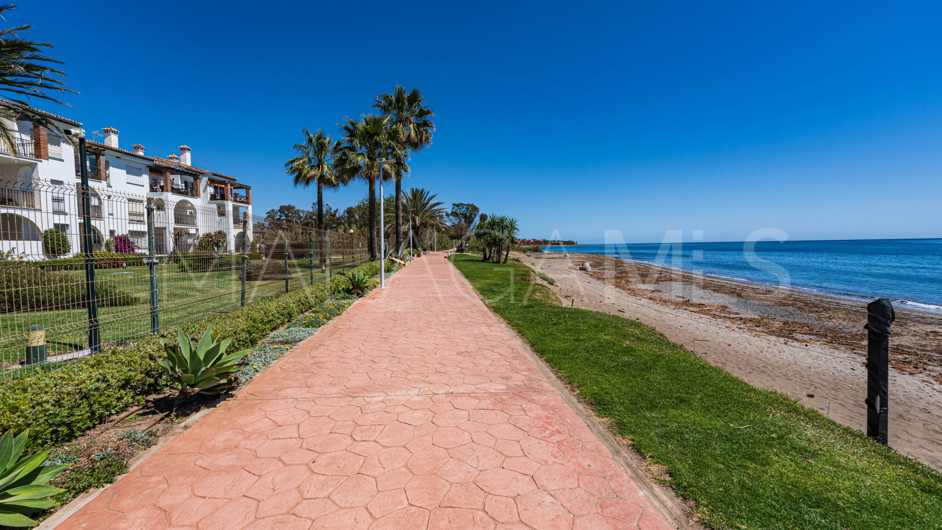 Appartement for sale in Estepona Est