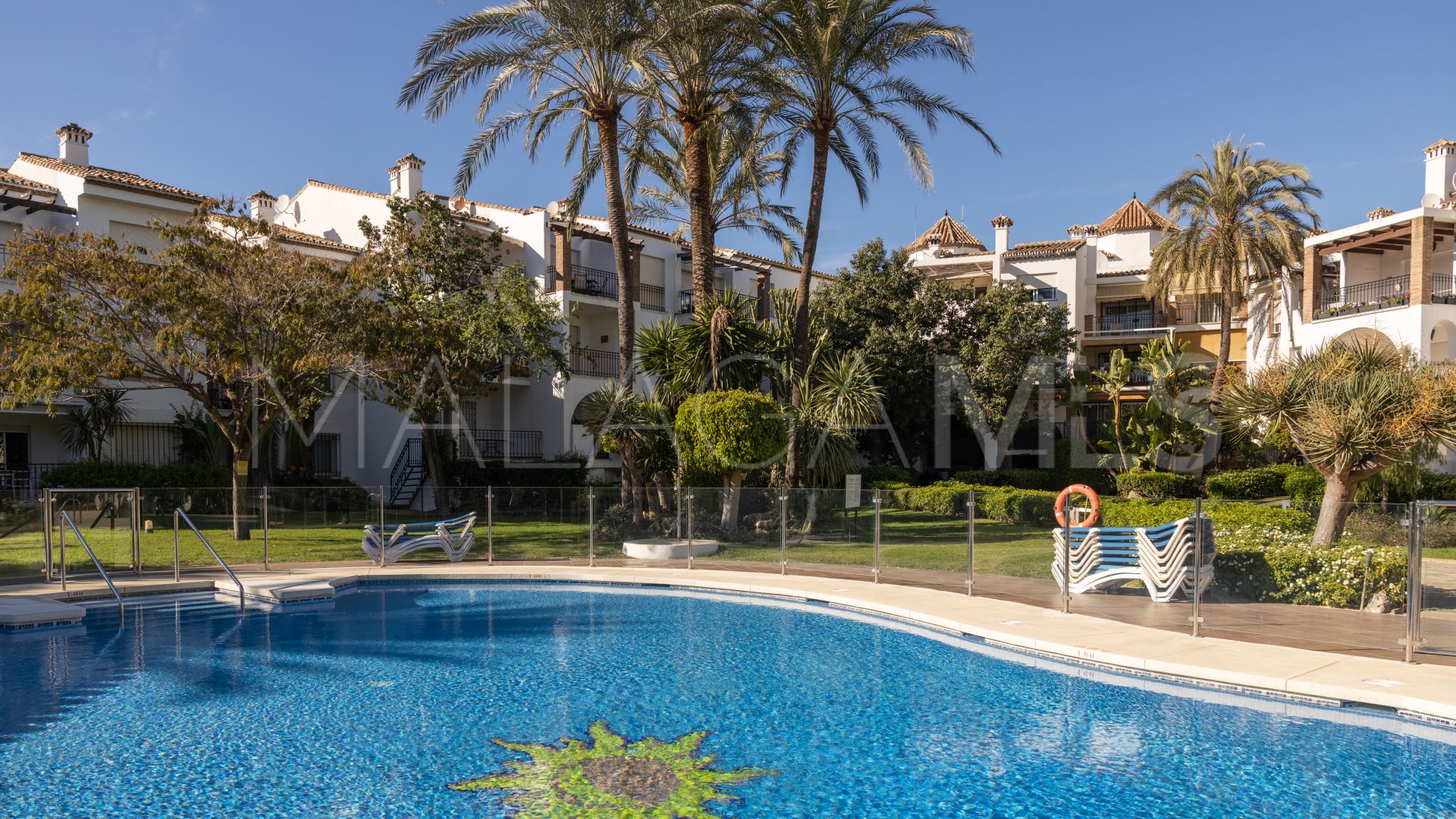 Appartement for sale in Estepona Est