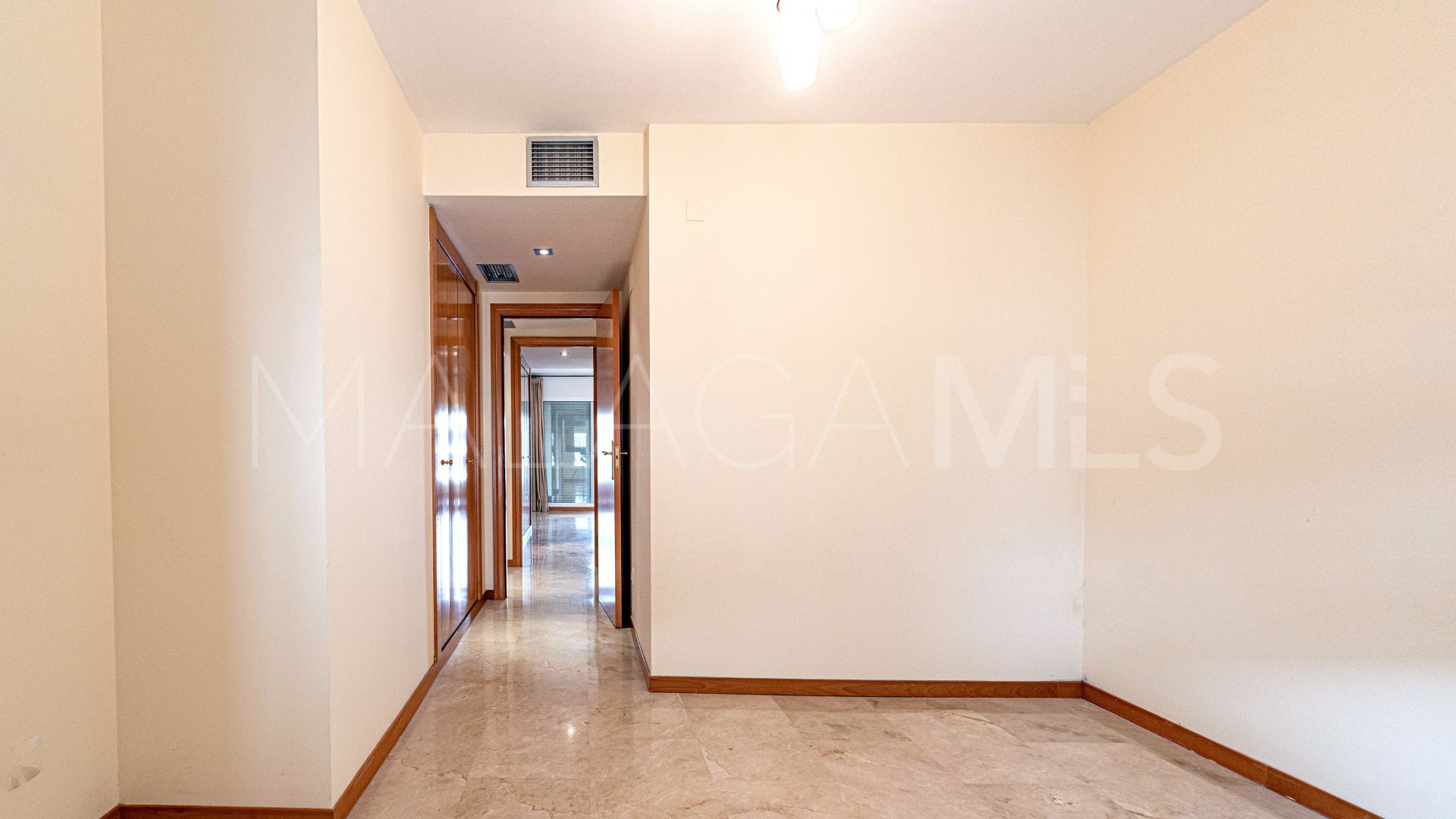 Campos de Guadalmina apartment for sale