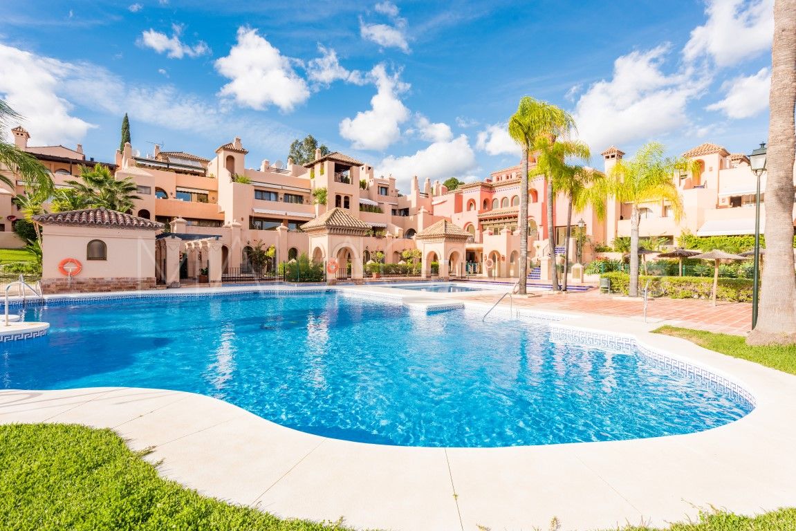 Markplanslägenhet for sale in La Cartuja del Golf