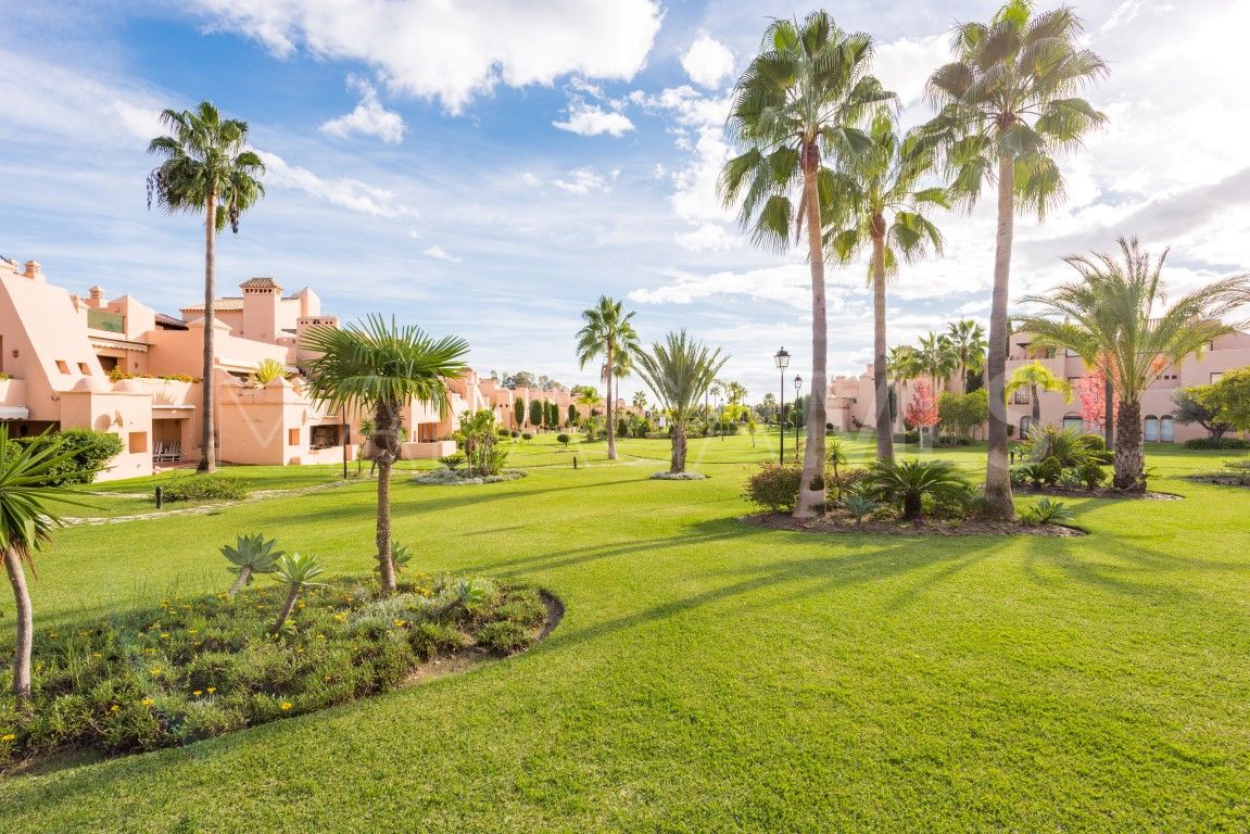 Markplanslägenhet for sale in La Cartuja del Golf