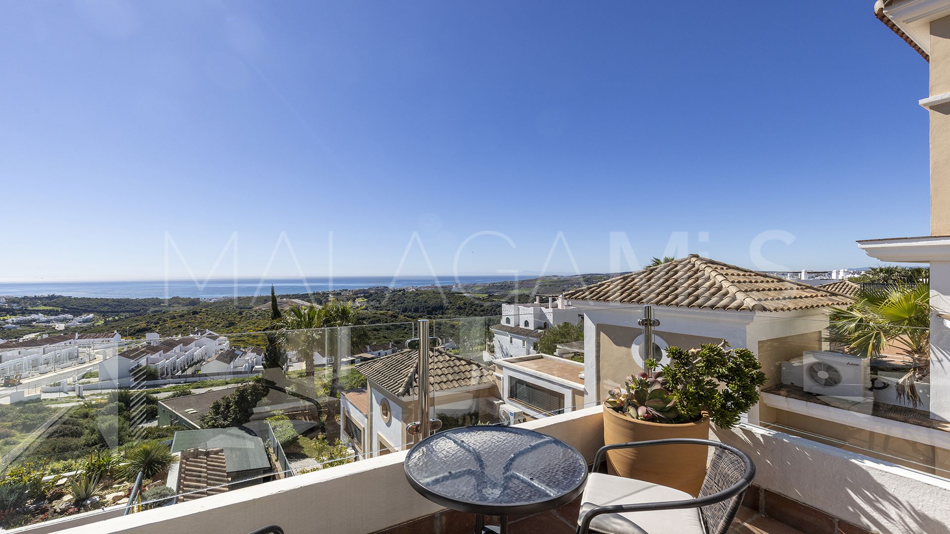 For sale 3 bedrooms penthouse in Doña Julia