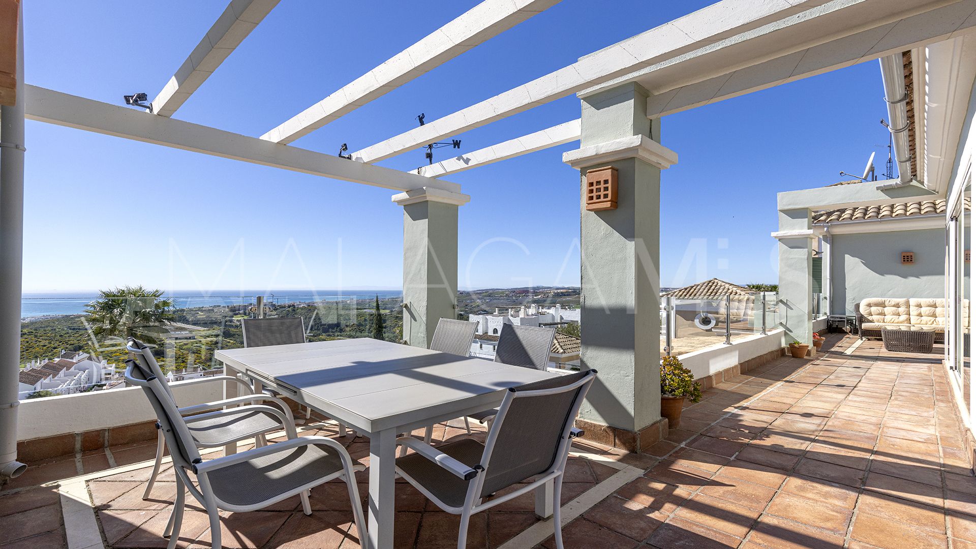 For sale 3 bedrooms penthouse in Doña Julia