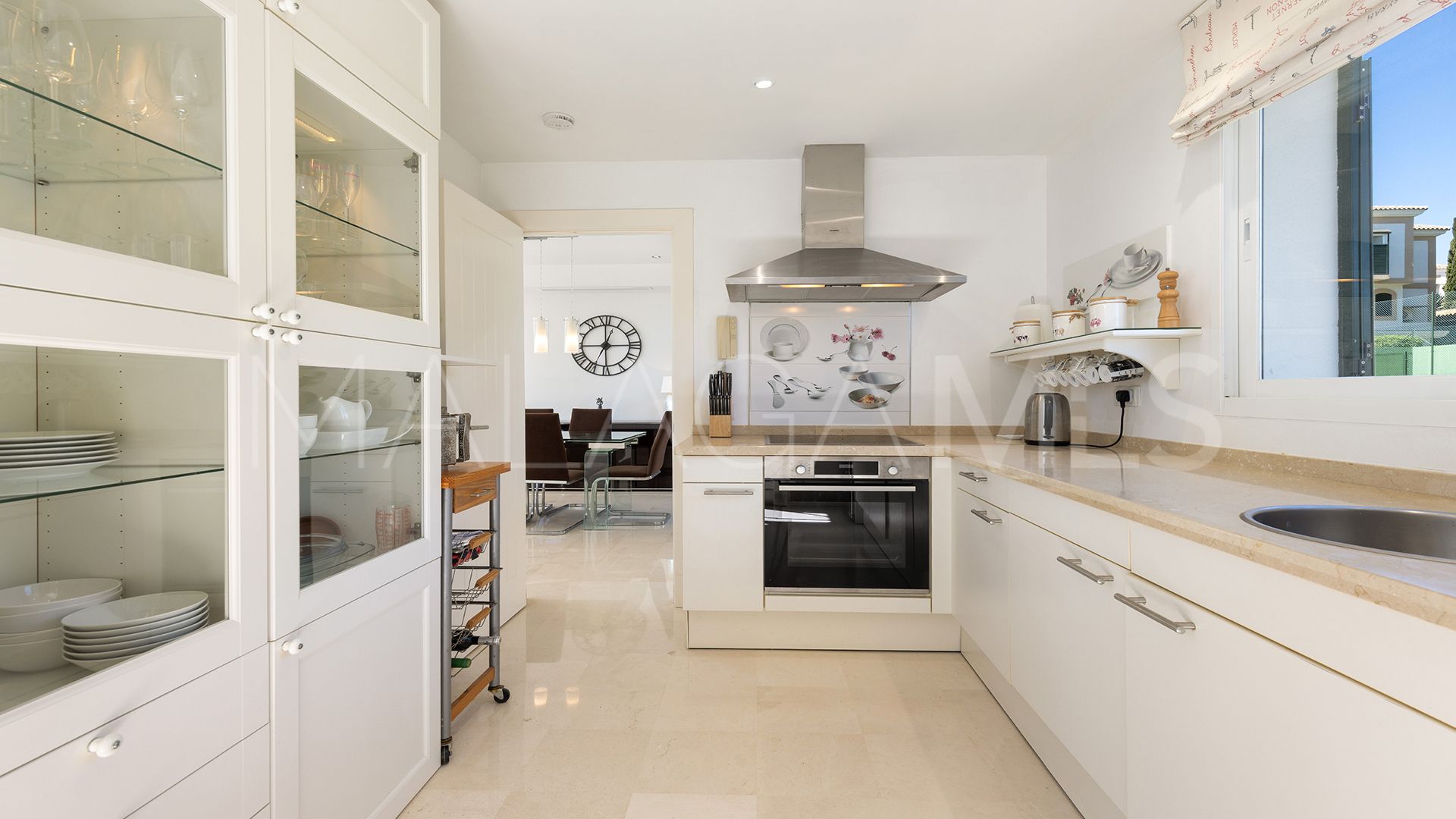 For sale 3 bedrooms penthouse in Doña Julia