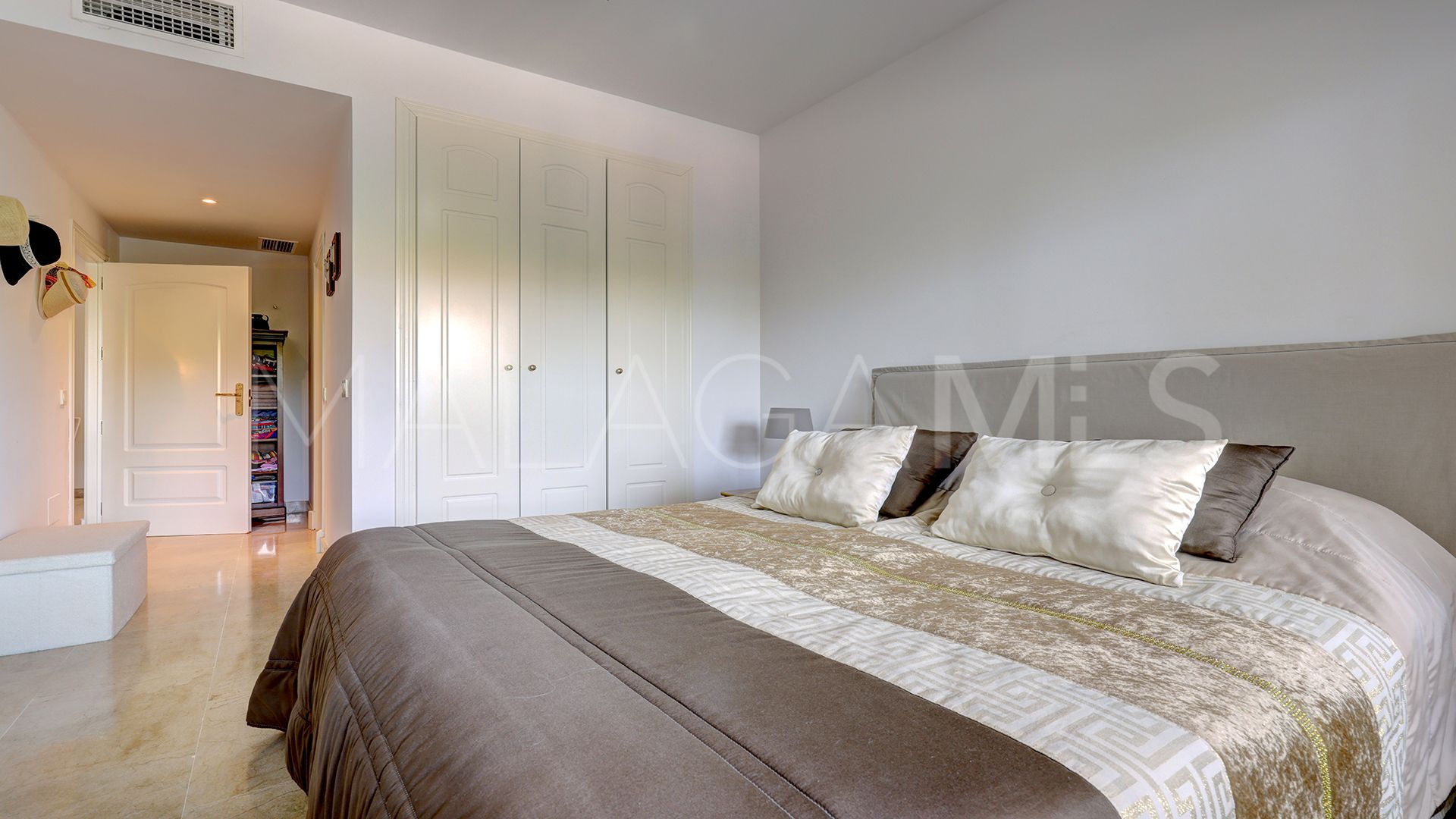 Erdgeschosswohnung for sale in Duquesa Village