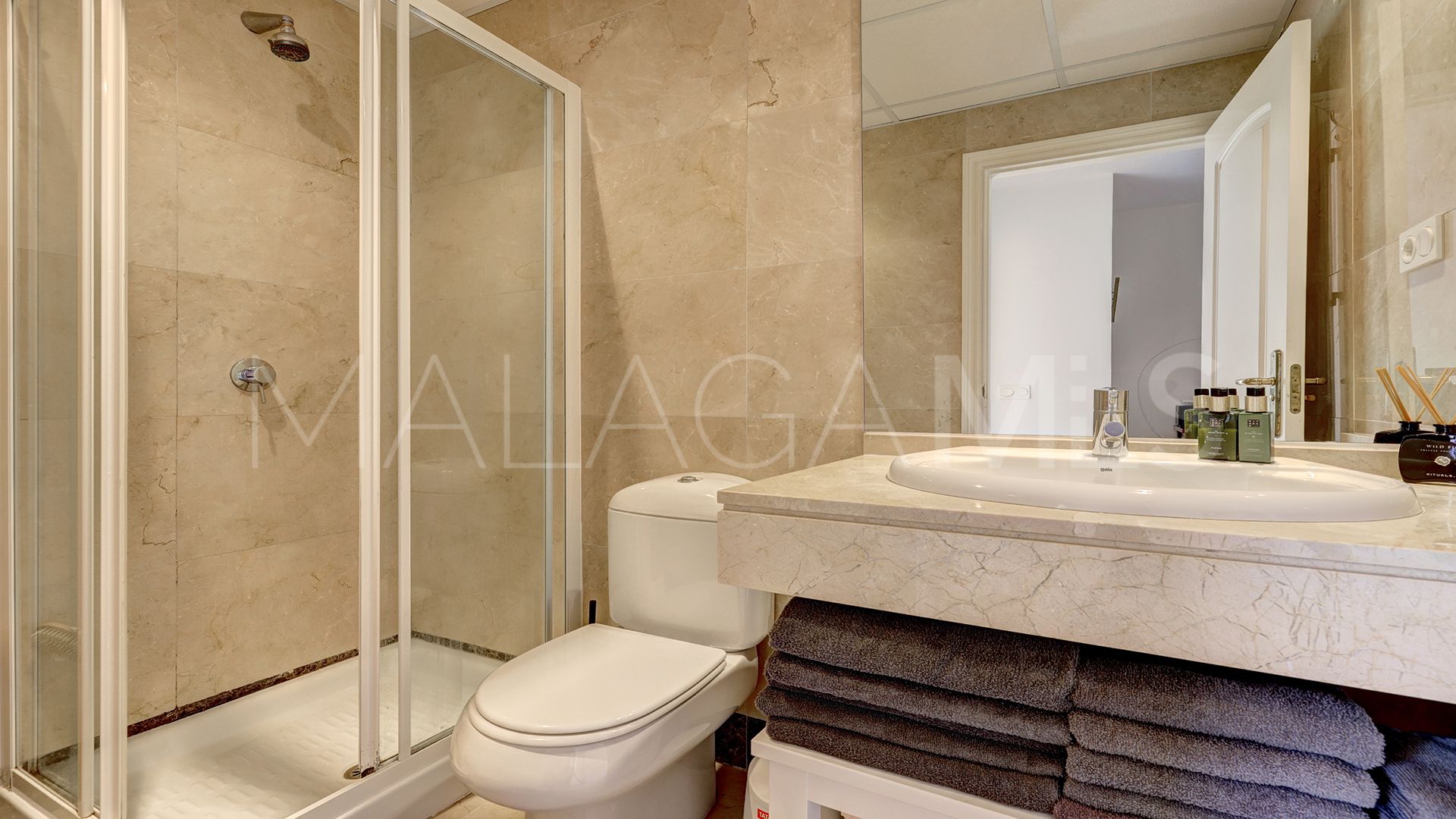 Erdgeschosswohnung for sale in Duquesa Village