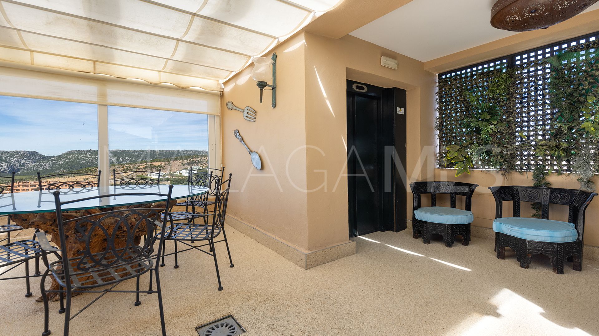 Takvåning for sale in Doña Julia