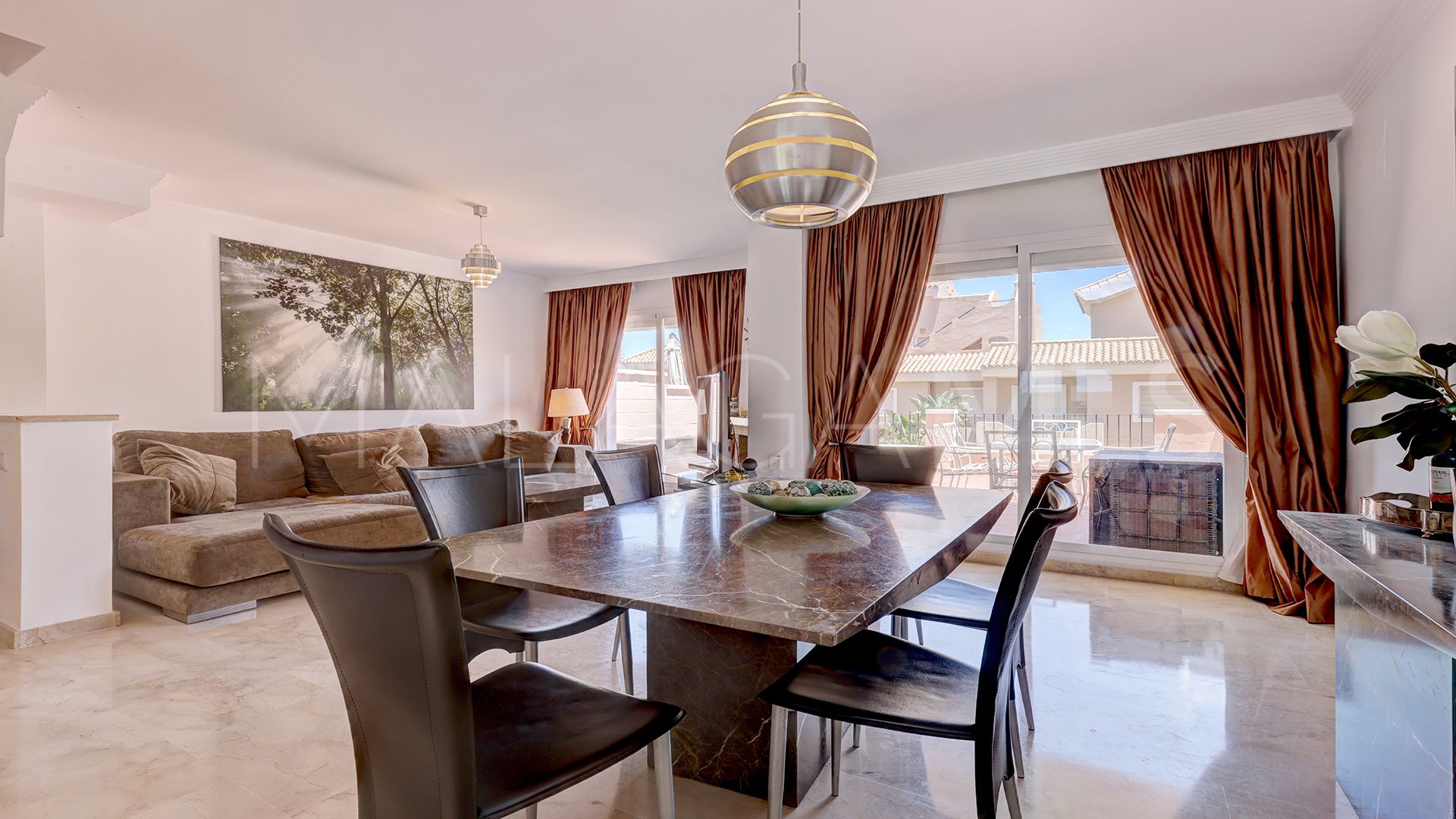 For sale La Vizcaronda town house