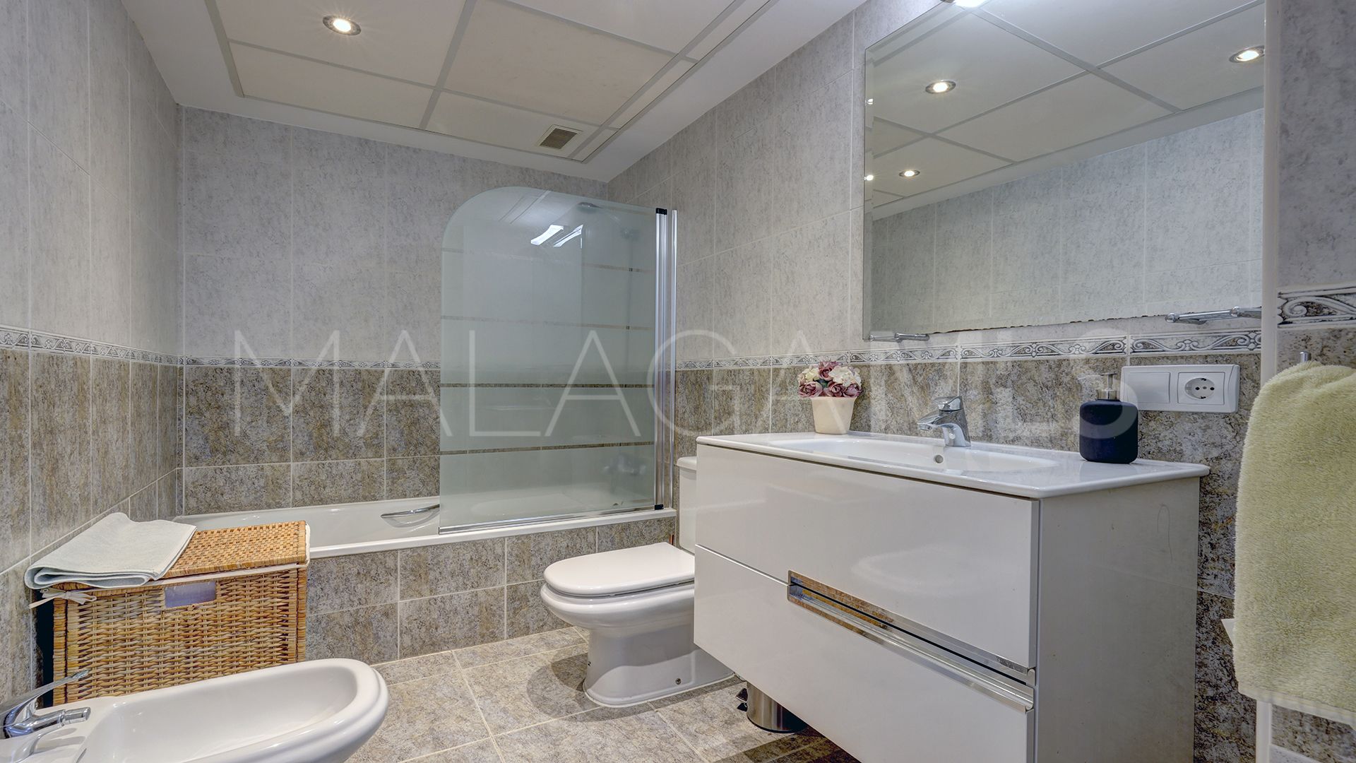 For sale La Vizcaronda town house