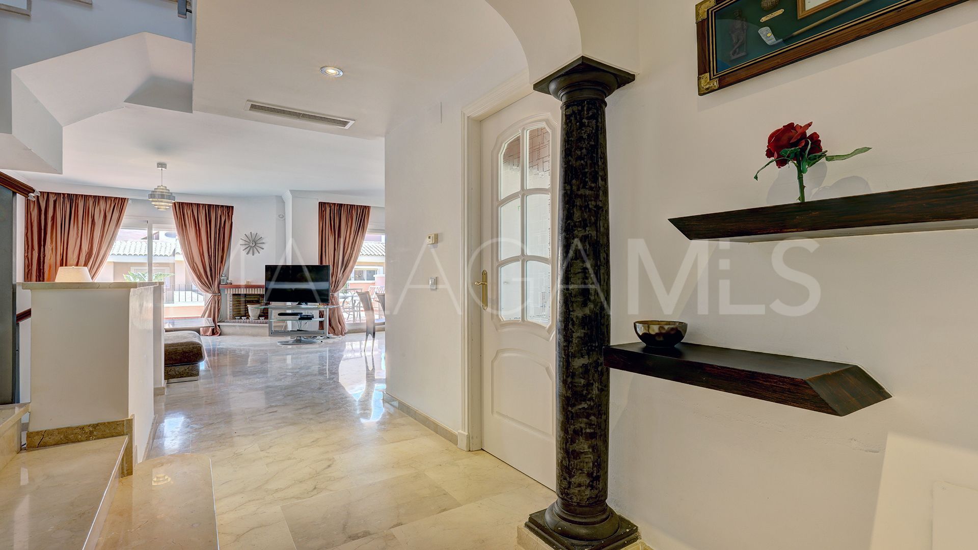 For sale La Vizcaronda town house