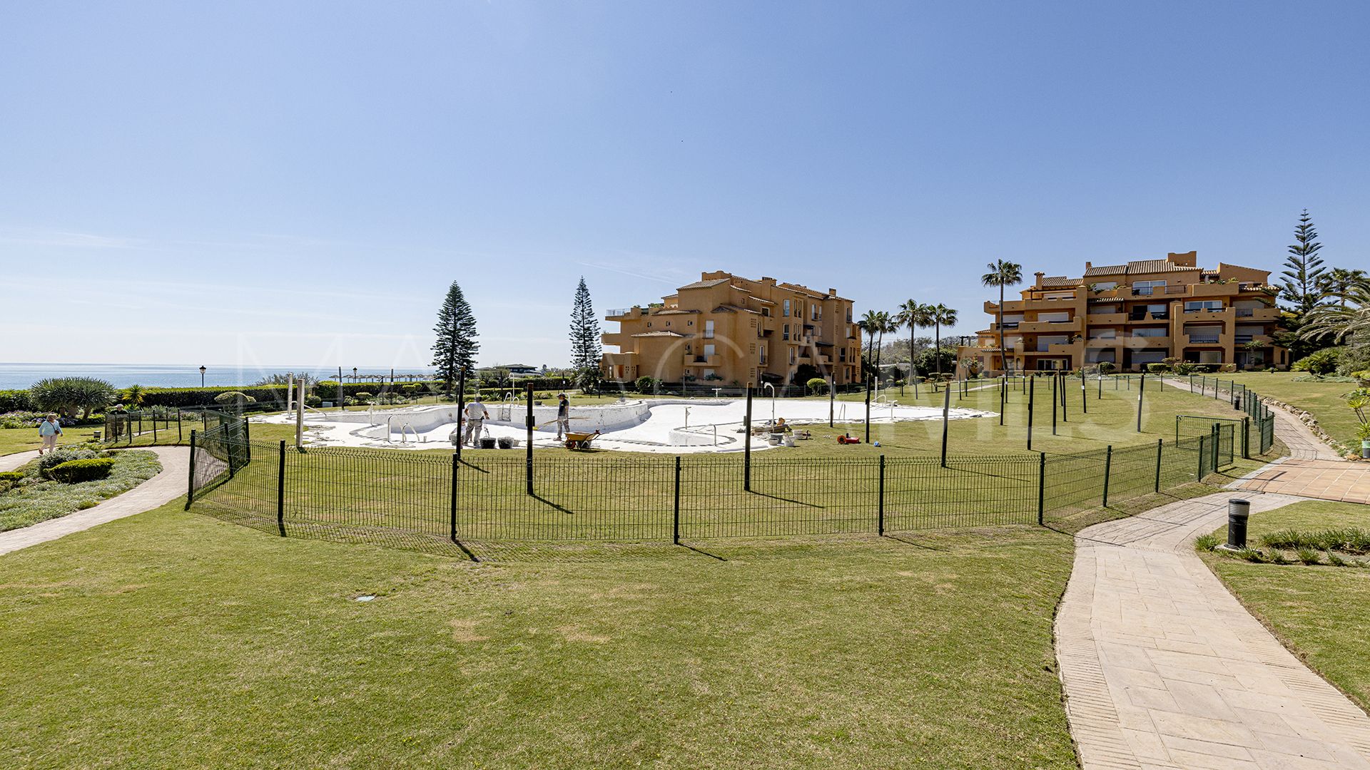 For sale Los Granados de Duquesa apartment