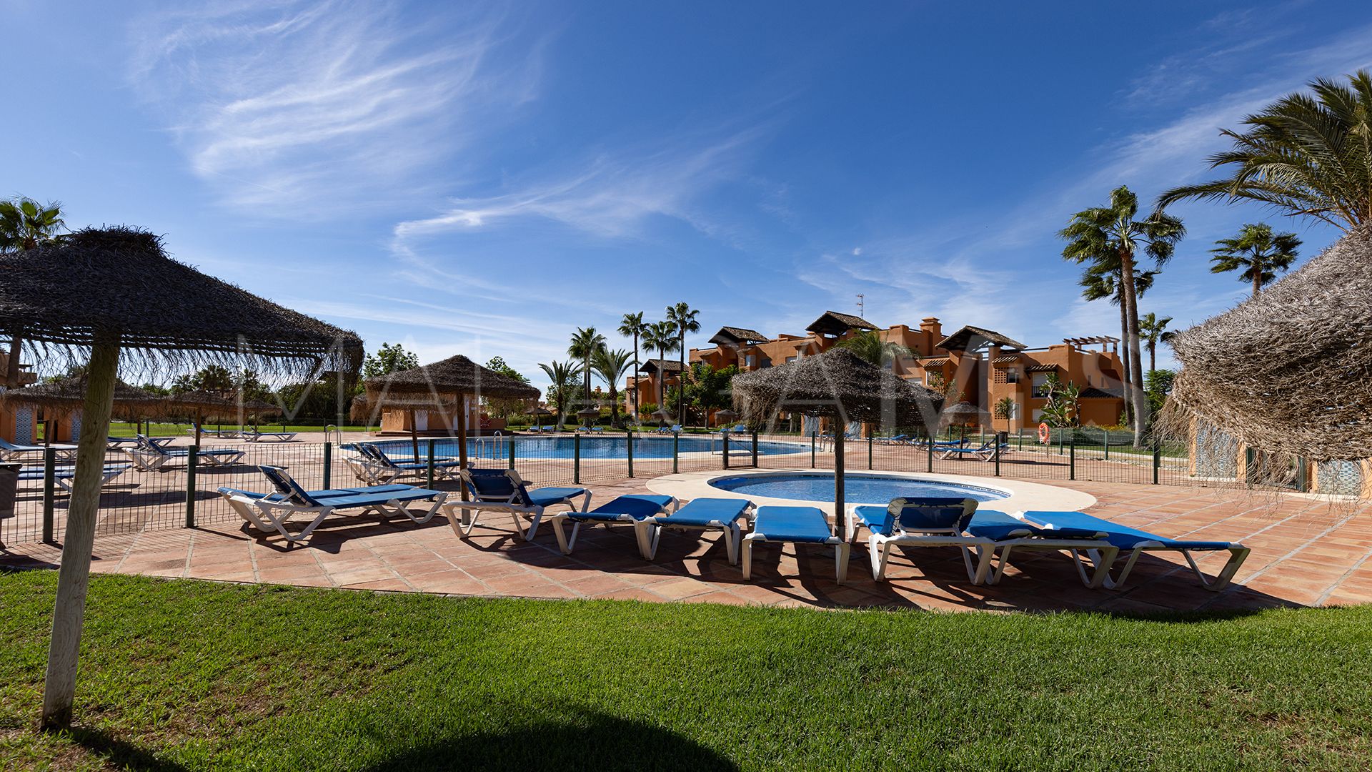 Lägenhet for sale in Casares del Sol - Casares Golf