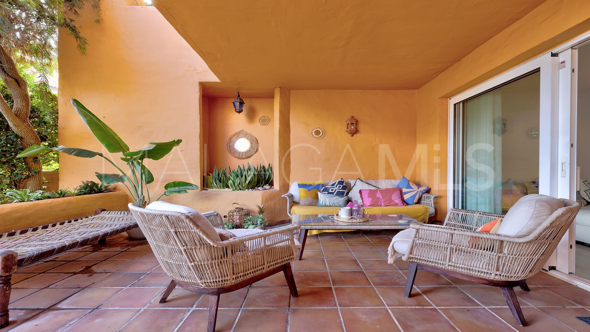 Markplanslägenhet for sale in Los Granados de Duquesa