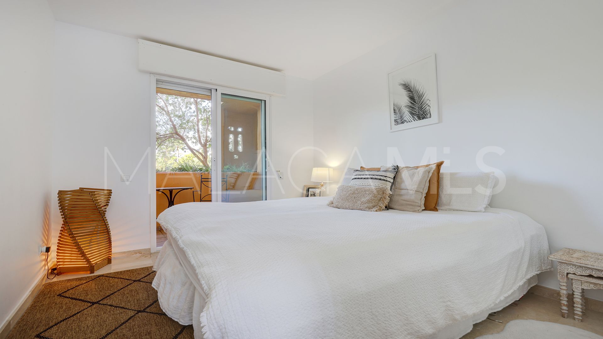 Markplanslägenhet for sale in Los Granados de Duquesa