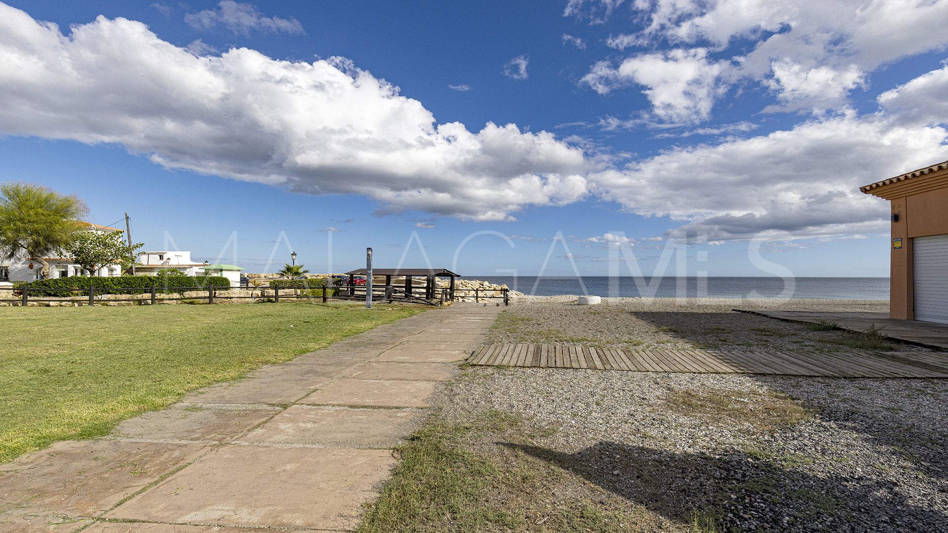Markplanslägenhet for sale in Los Granados de Duquesa