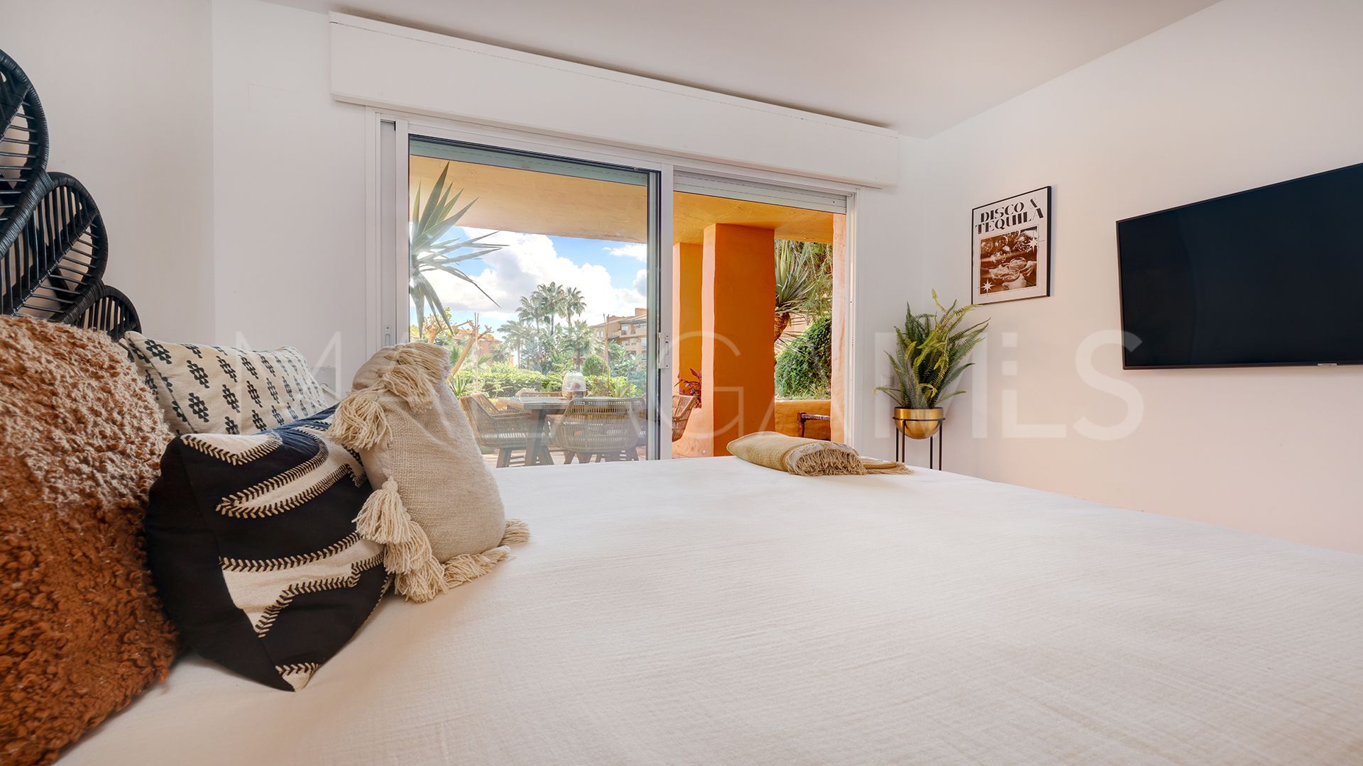 Markplanslägenhet for sale in Los Granados de Duquesa