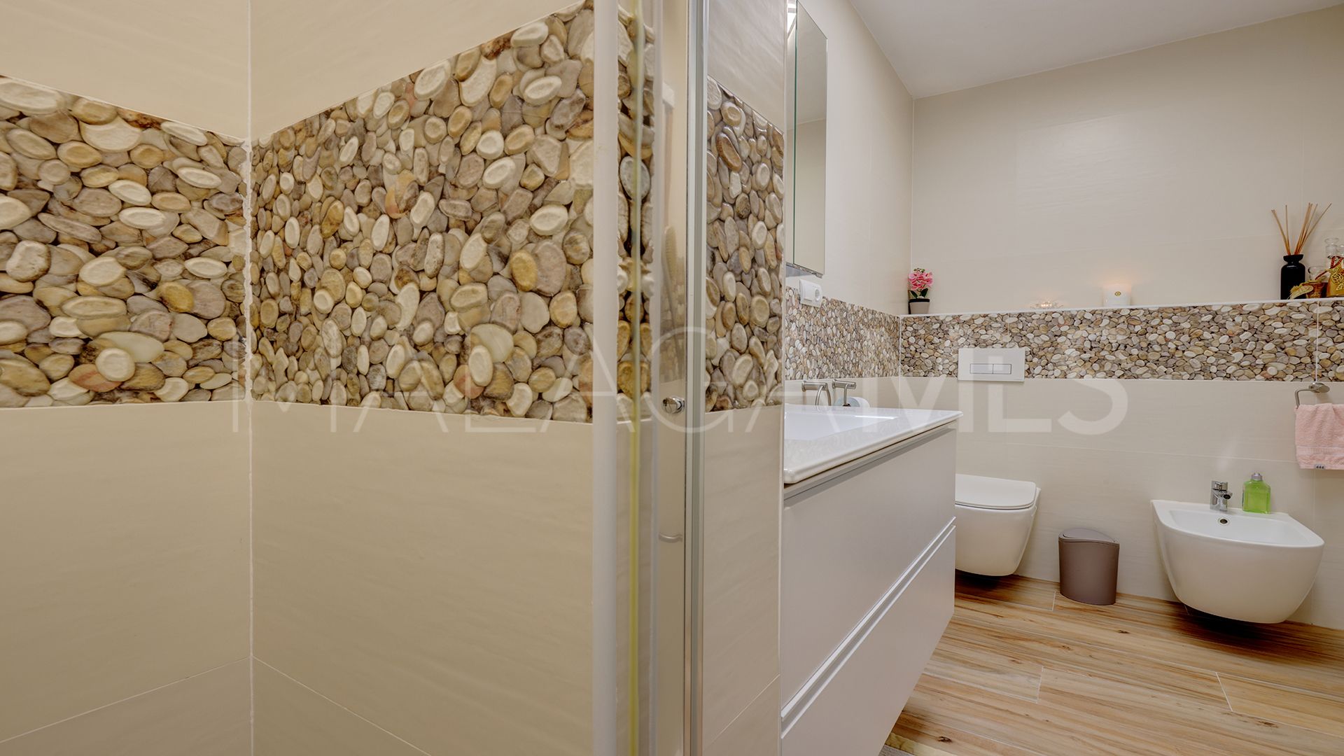 Maison jumelée for sale in Princesa Kristina