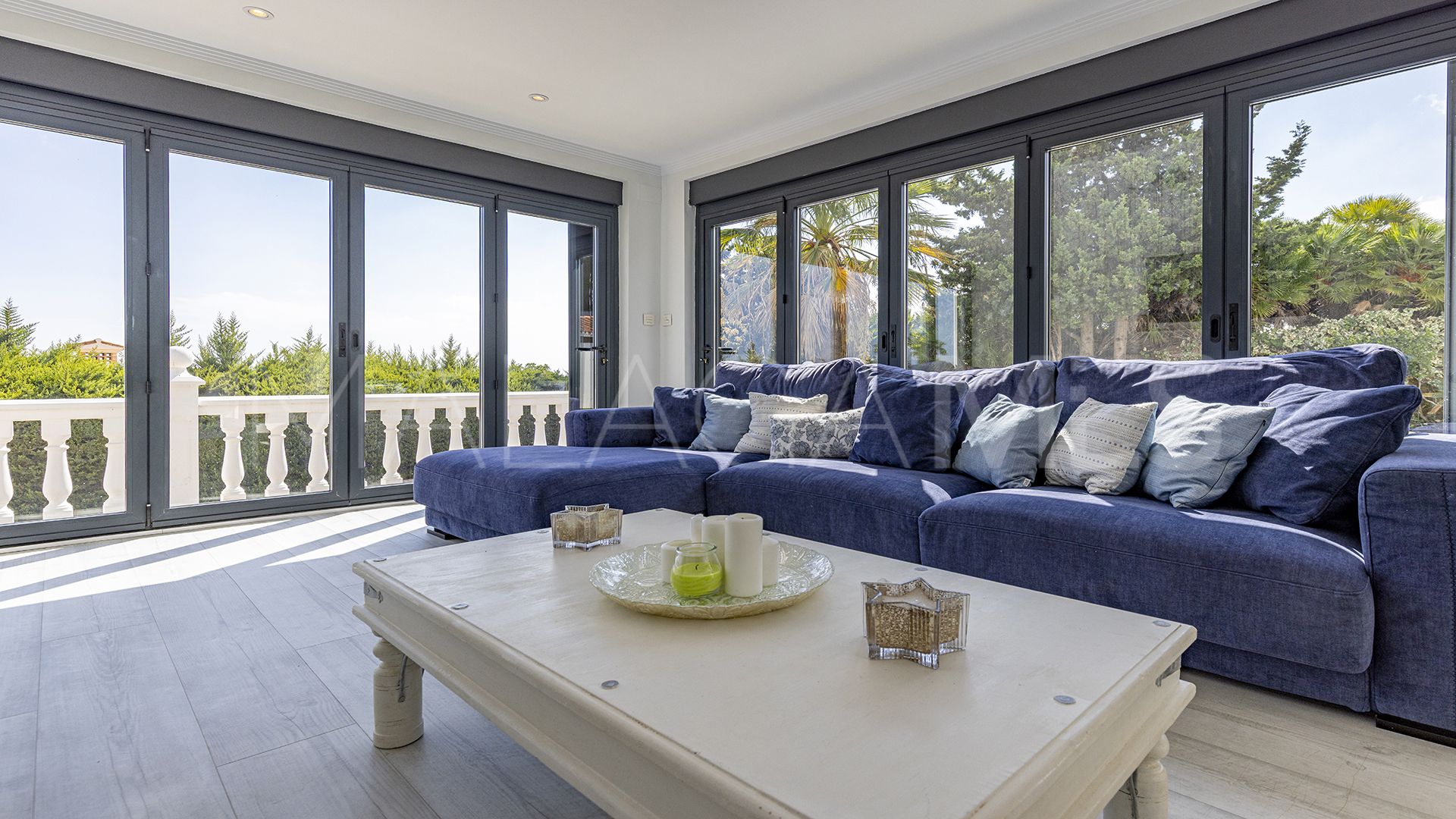Bungalow for sale with 4 bedrooms in Jardin Tropical
