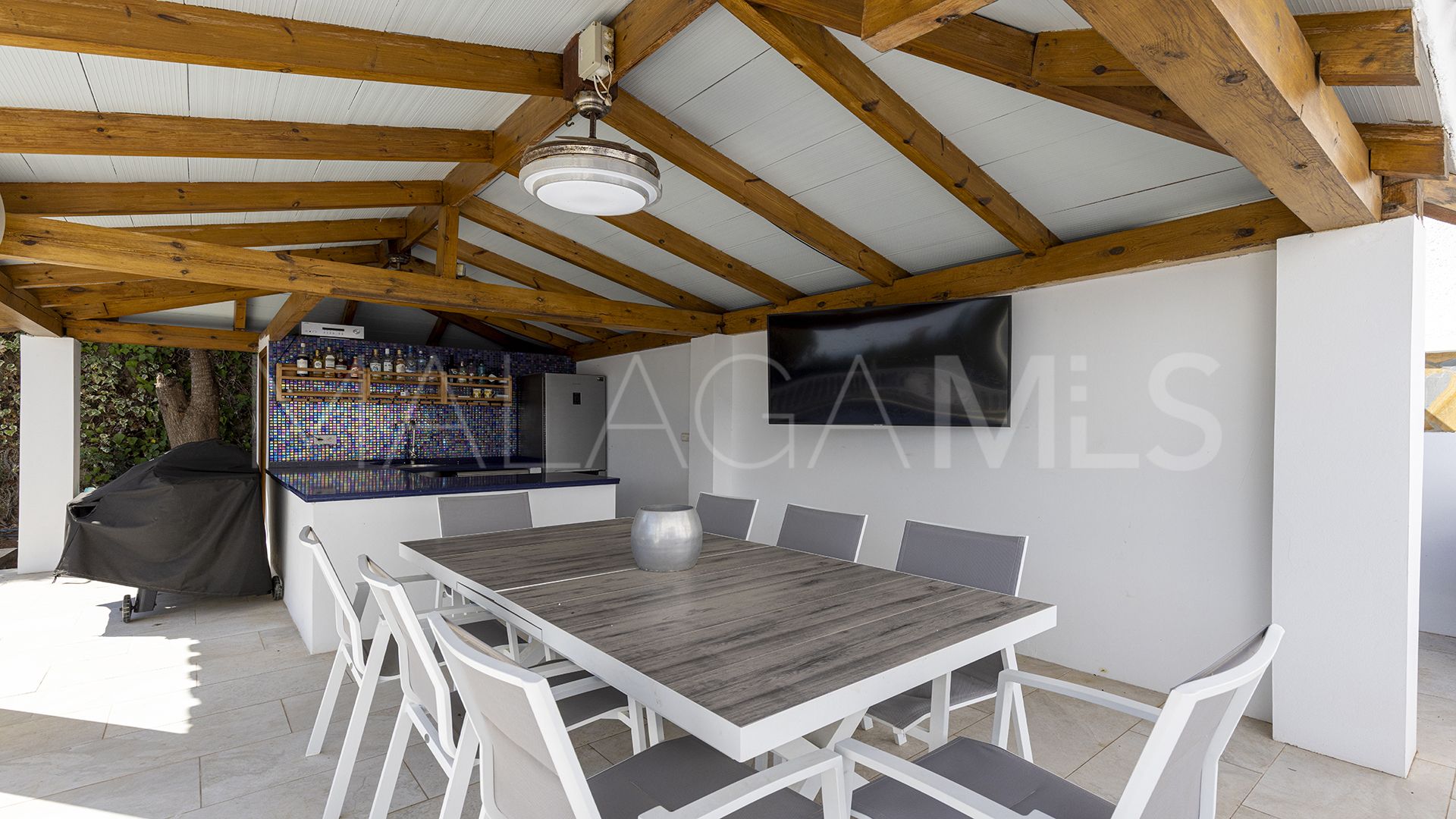 Bungalow for sale with 4 bedrooms in Jardin Tropical