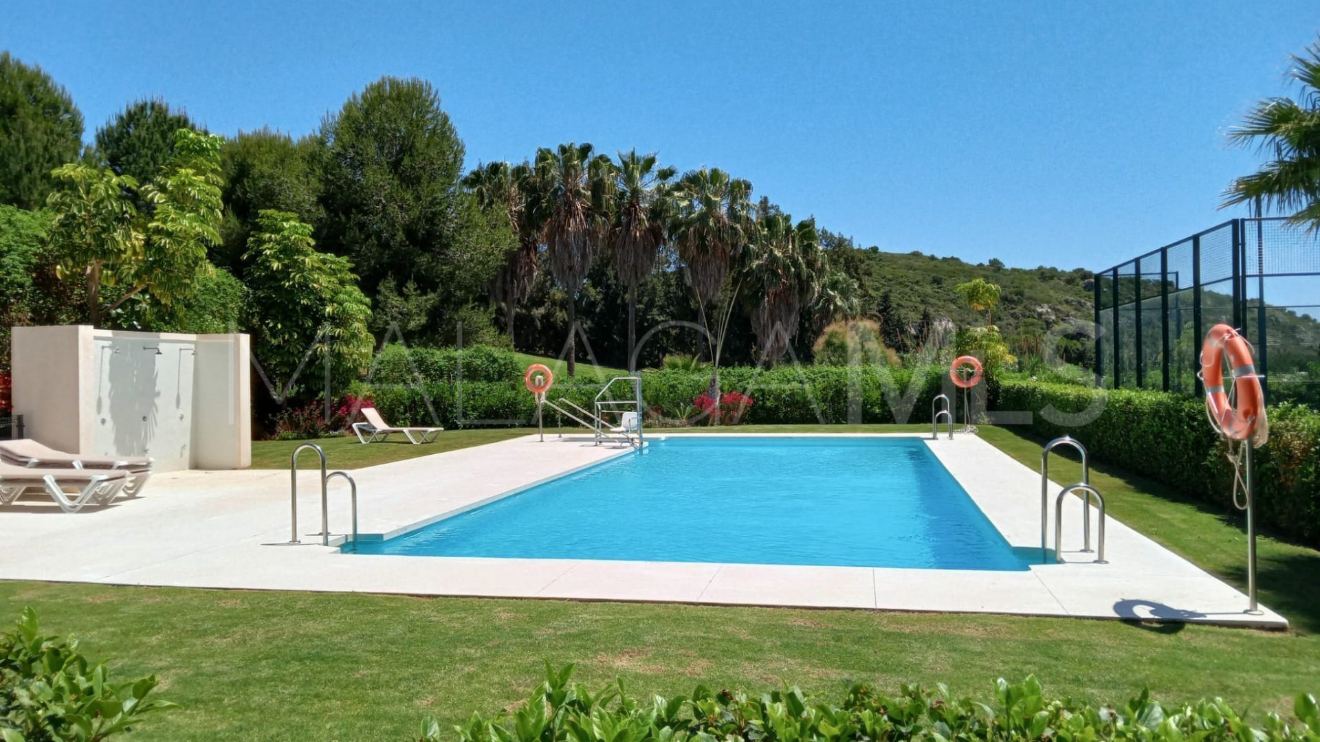 Markplanslägenhet for sale in Casares Golf