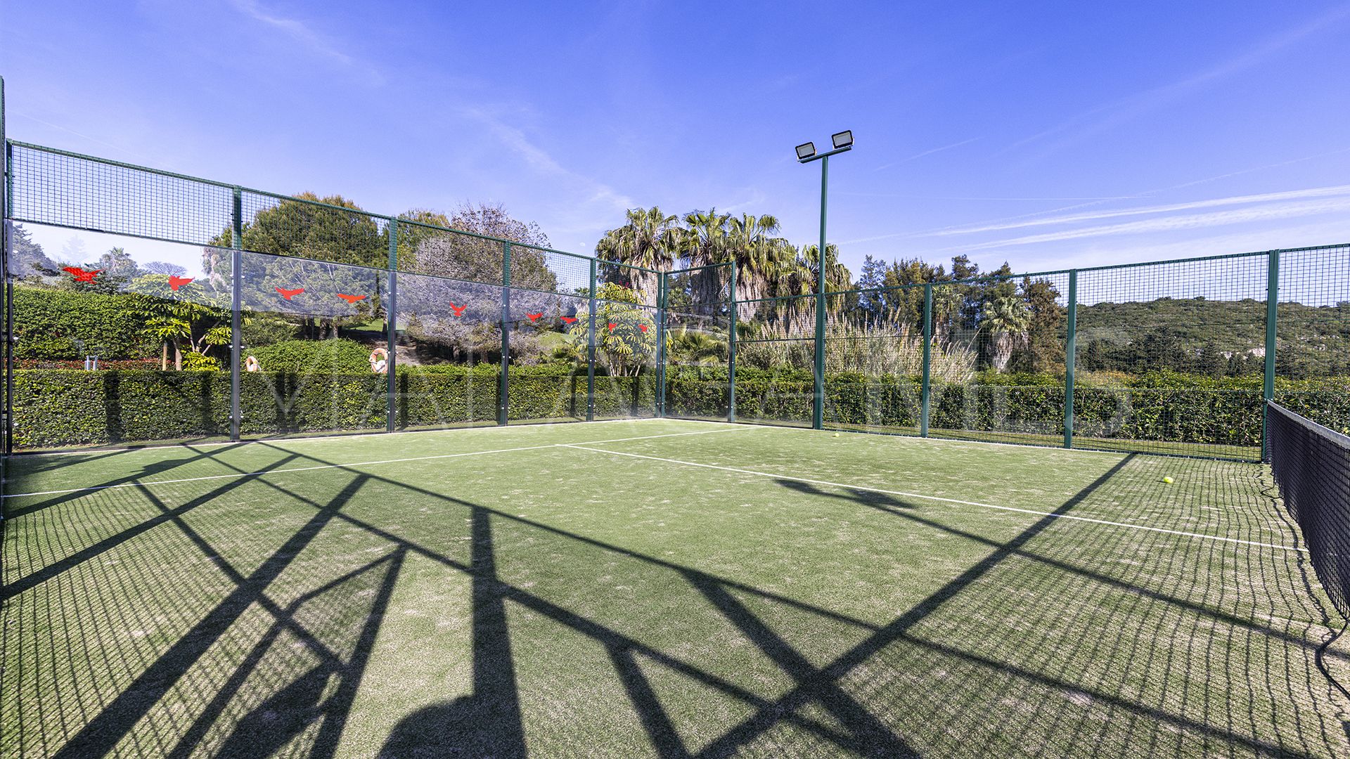 Markplanslägenhet for sale in Casares Golf