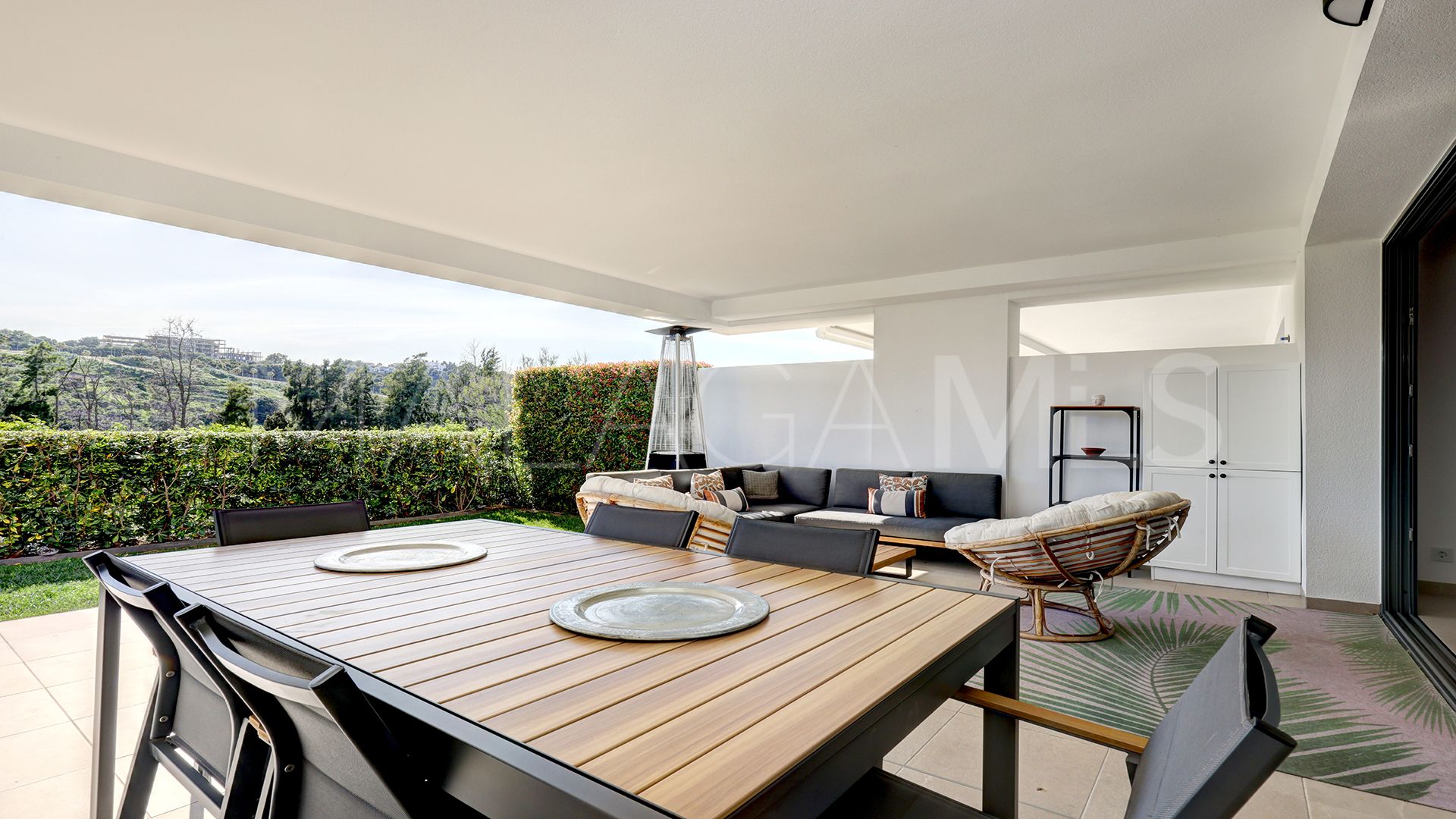 Markplanslägenhet for sale in Casares Golf