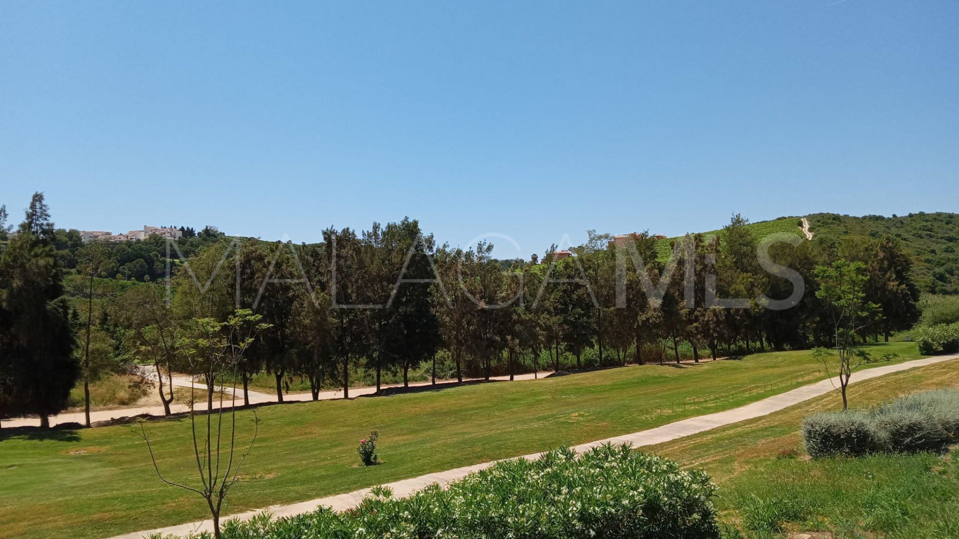 Markplanslägenhet for sale in Casares Golf