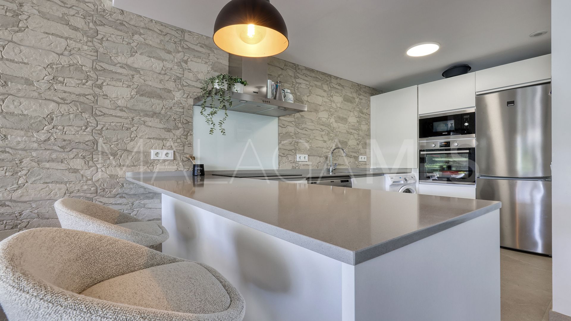 Markplanslägenhet for sale in Casares Golf