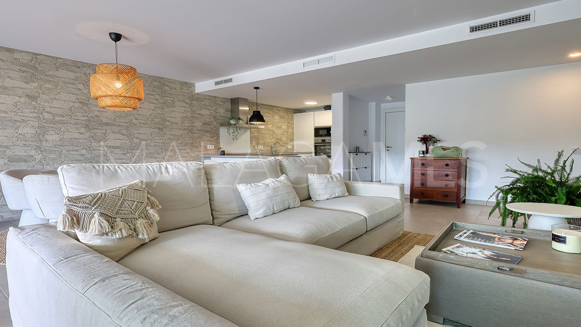 Markplanslägenhet for sale in Casares Golf