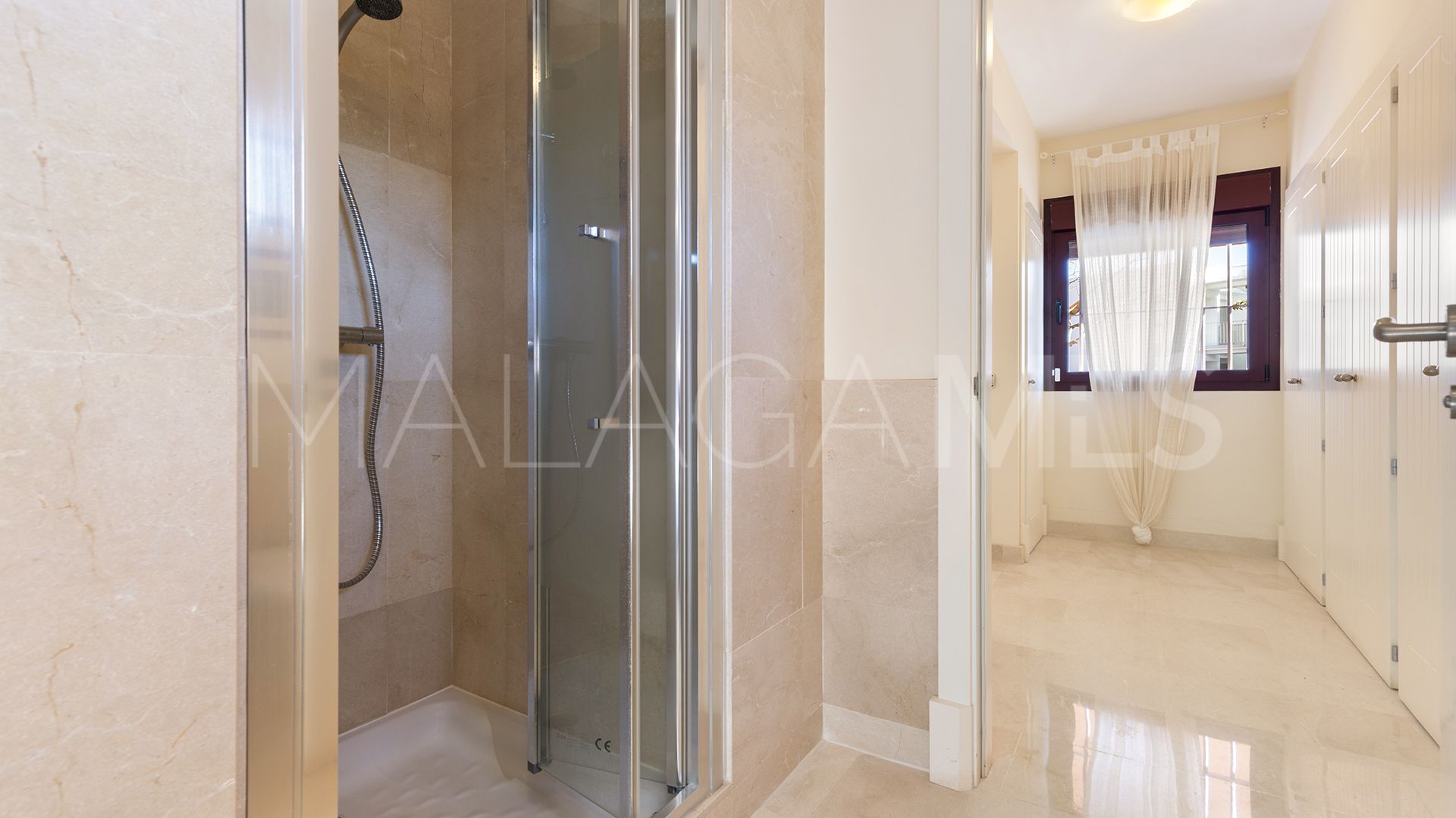 Bahia de las Rocas 3 bedrooms ground floor apartment for sale