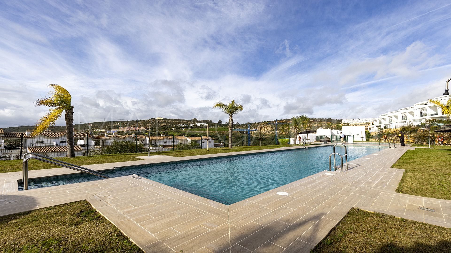 Se vende adosado in Bahia de las Rocas de 3 bedrooms