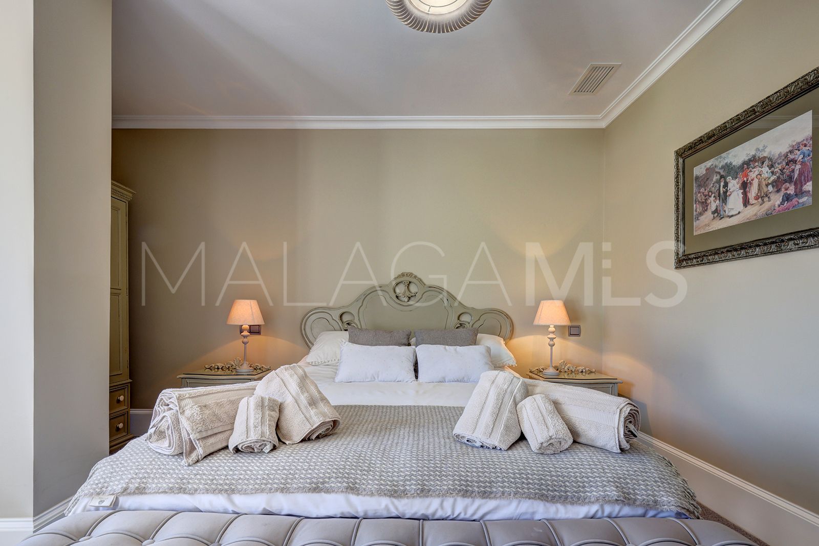 Finca for sale in Casares