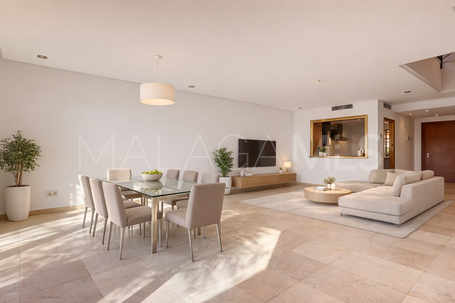 Radhus for sale in Chullera