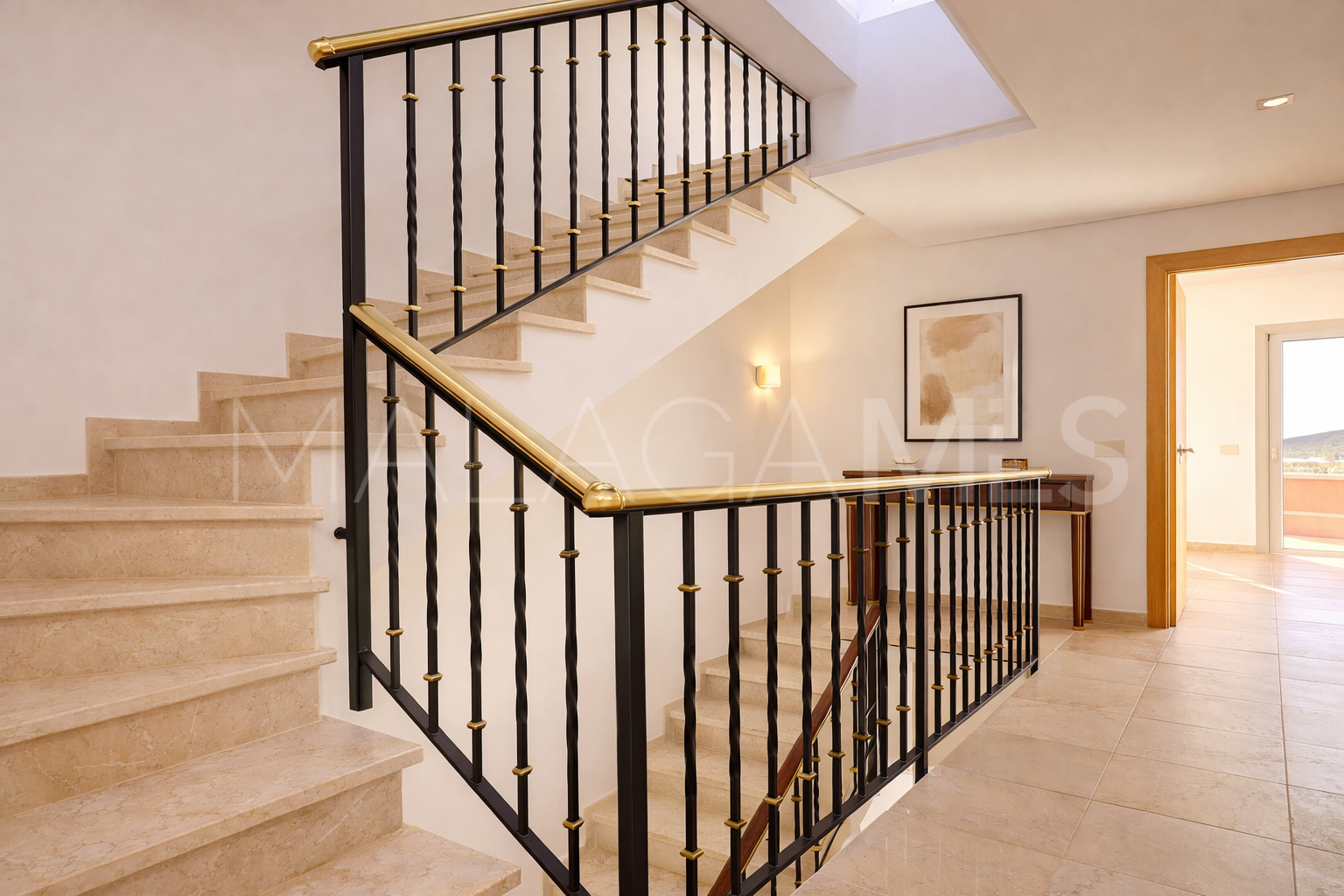 Radhus for sale in Chullera