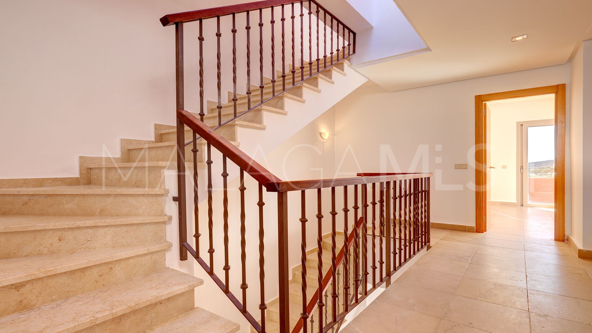 Maison de ville for sale in Chullera