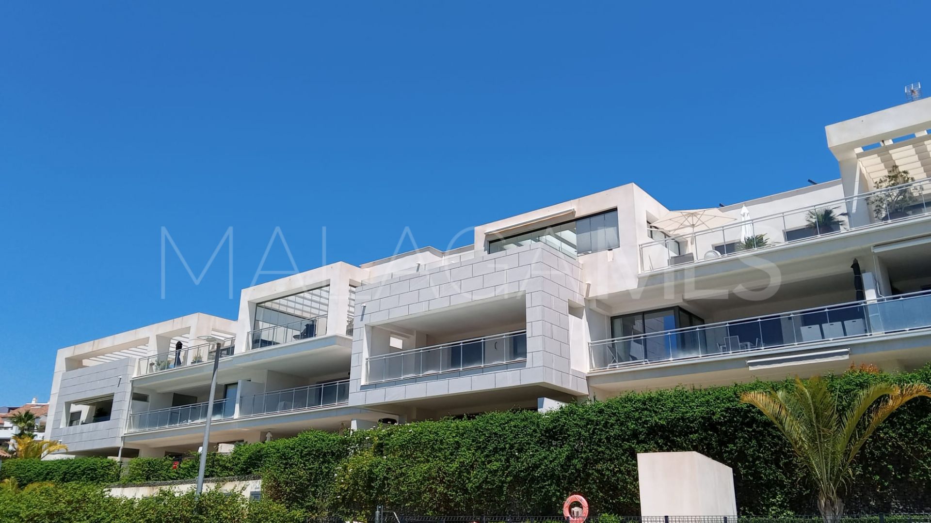 Markplanslägenhet for sale in Bahia de Casares