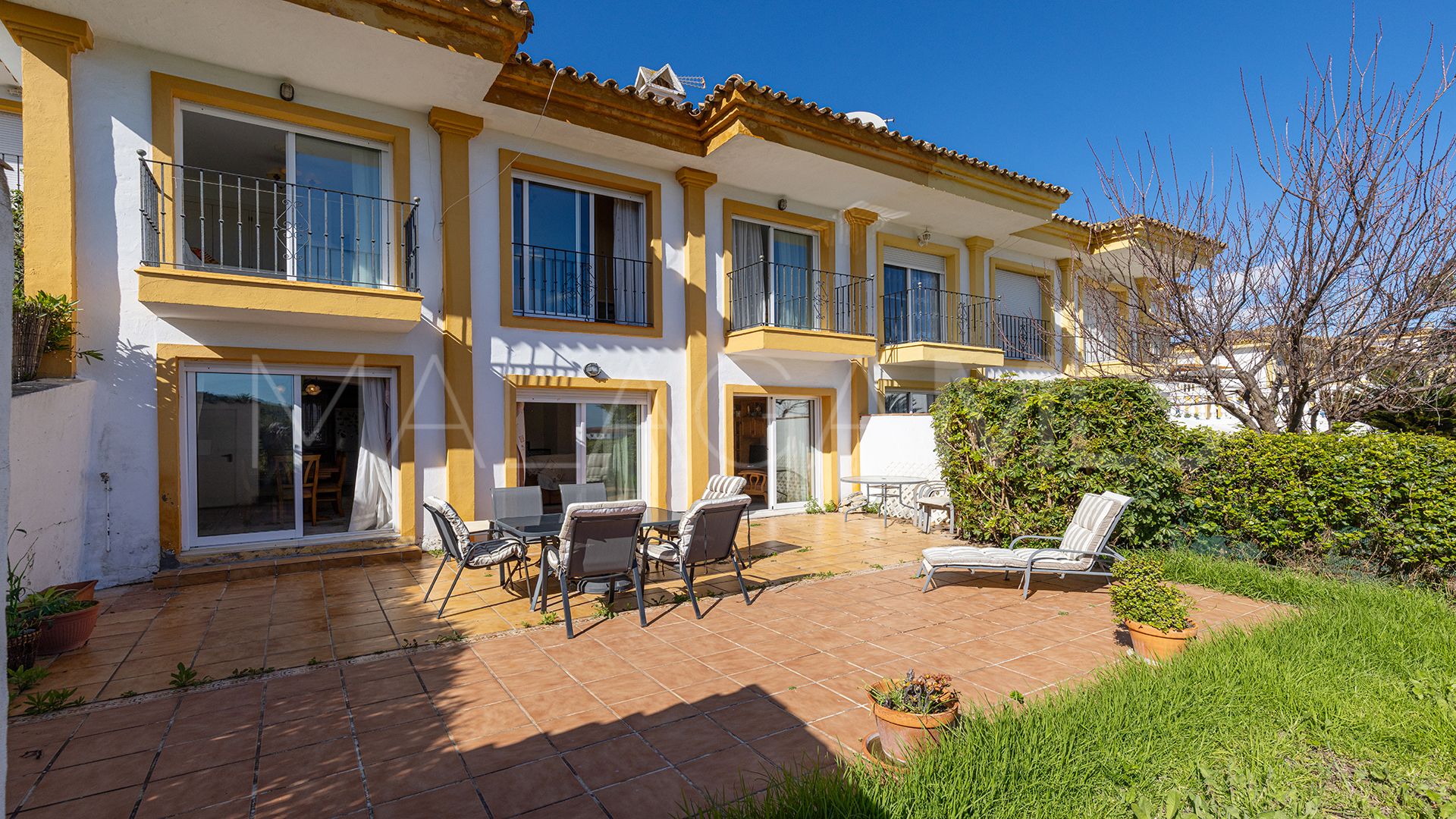 Maison de ville for sale in Manilva Pueblo