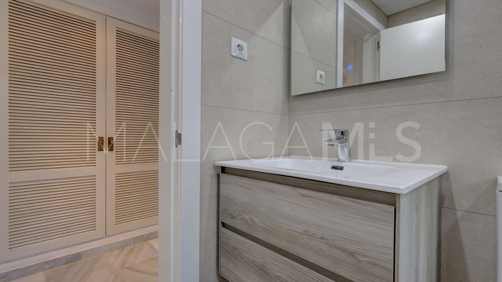 Ground floor apartment with 2 bedrooms for sale in La Duquesa Golf