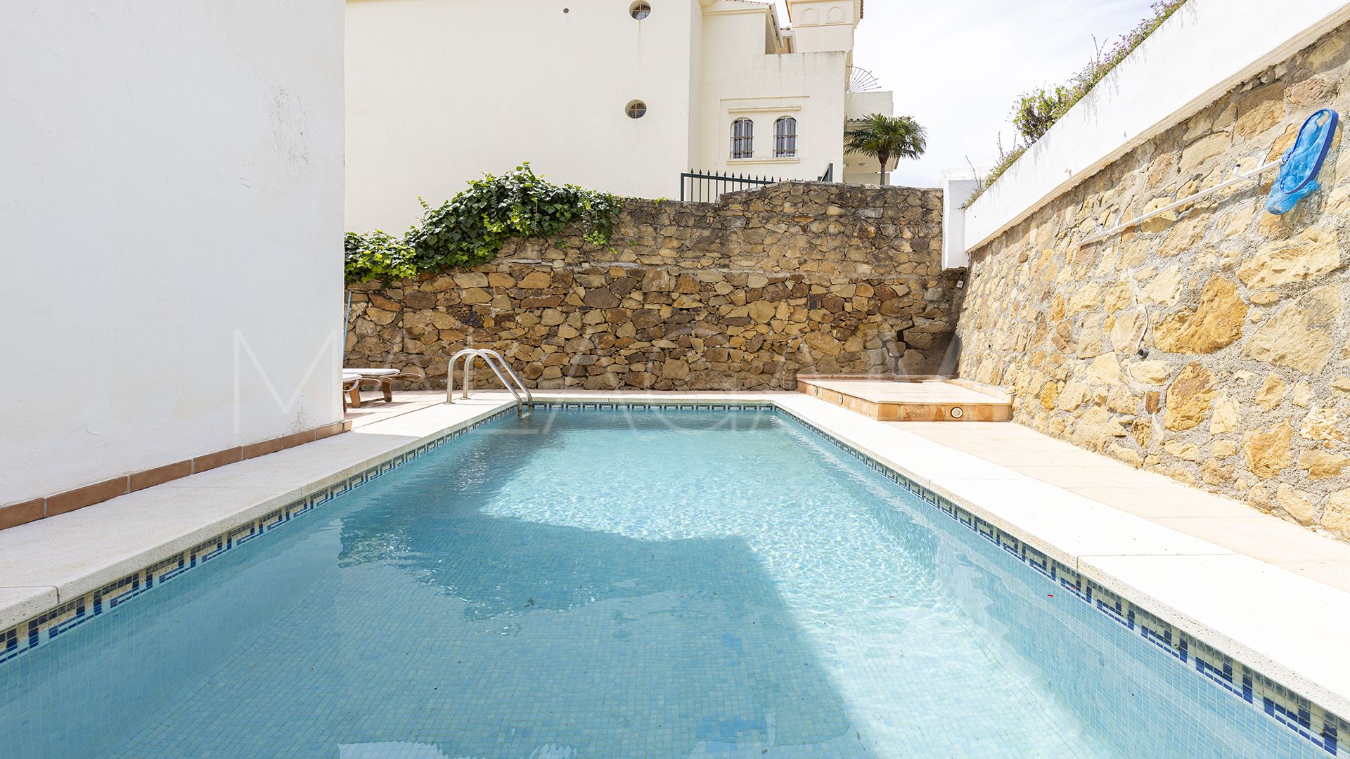 Ground floor apartment with 2 bedrooms for sale in La Duquesa Golf