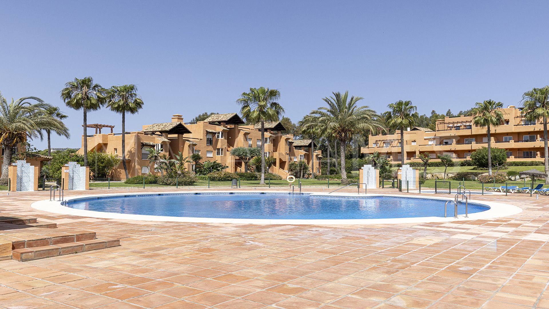 Penthouse for sale in Casares del Sol