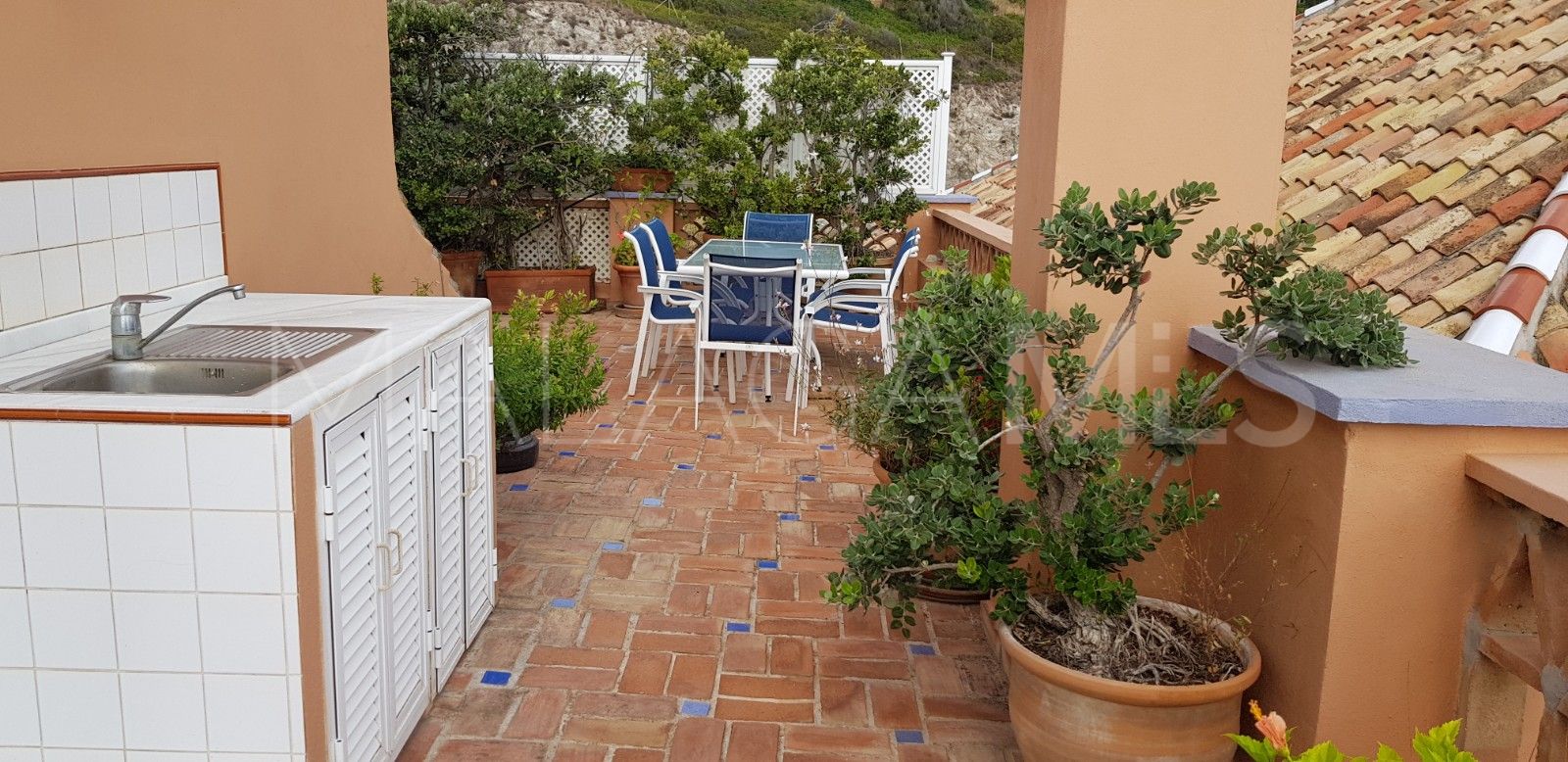 Duplex penthouse for sale in Casares Playa